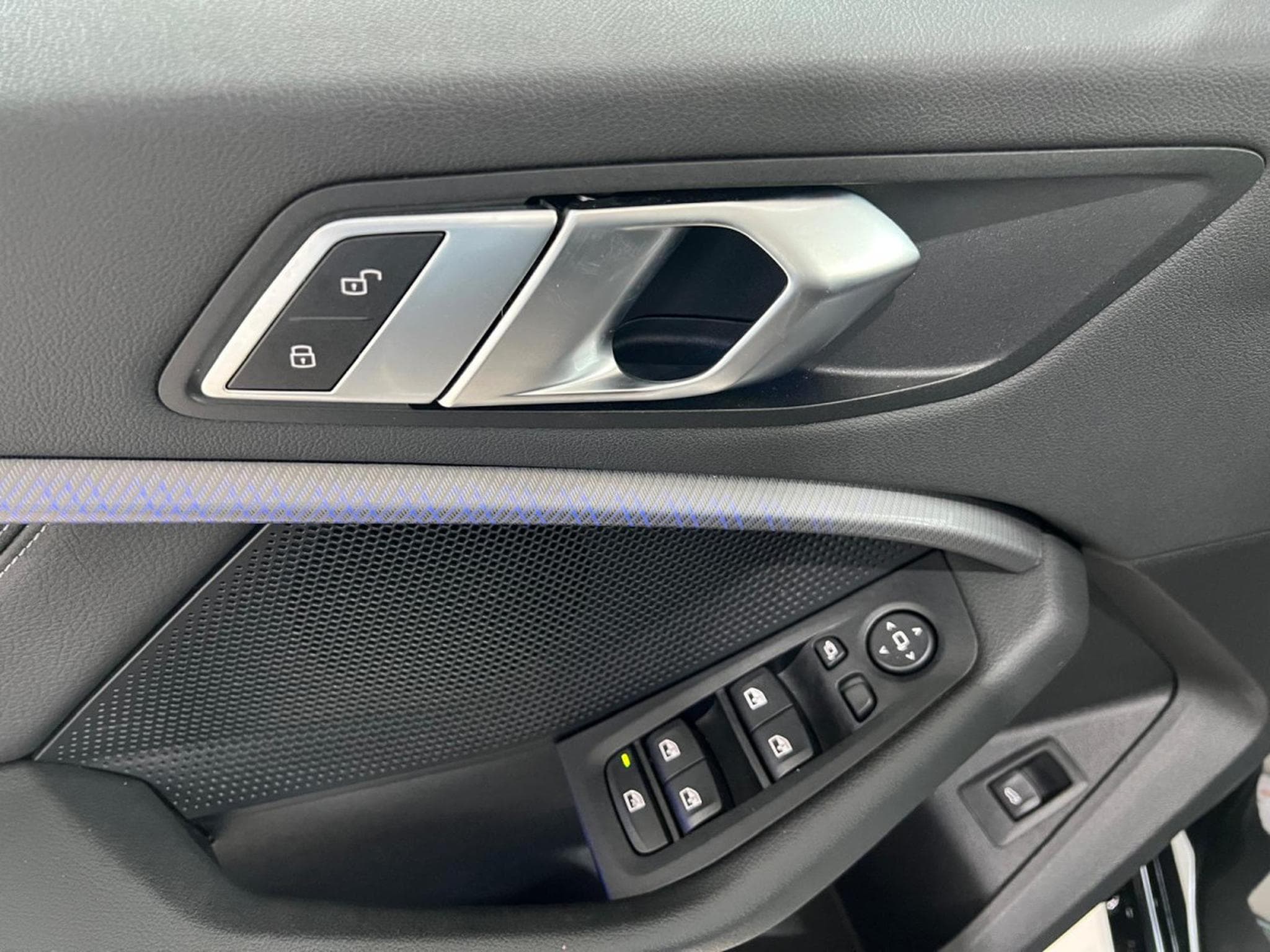BMW 120 i SPORT LINE PAKET, CUIR, NAVI, CAMERA, LED, CARPLAY, VOLANT (2022) - Photo 8