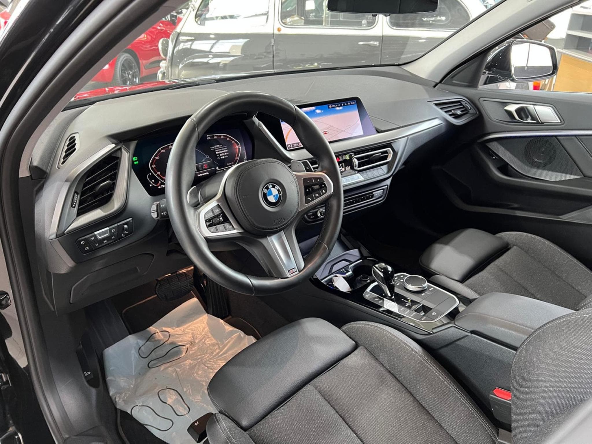 BMW 120 i SPORT LINE PAKET, CUIR, NAVI, CAMERA, LED, CARPLAY, VOLANT (2022) - Photo 9