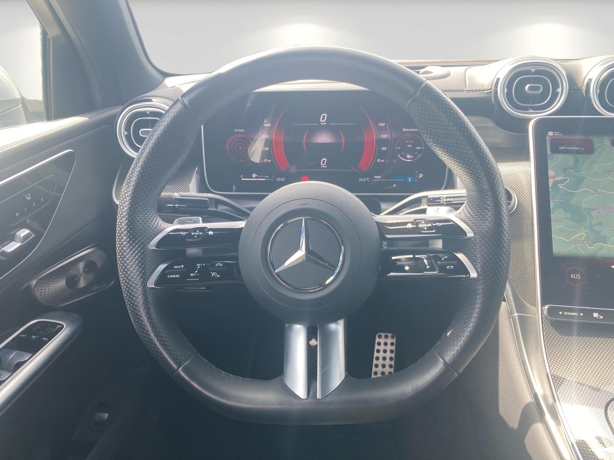 Mercedes GLC 220 d Coupe AMG Line 4Matic/LED/AHK/Head-up (2024) - Photo 13
