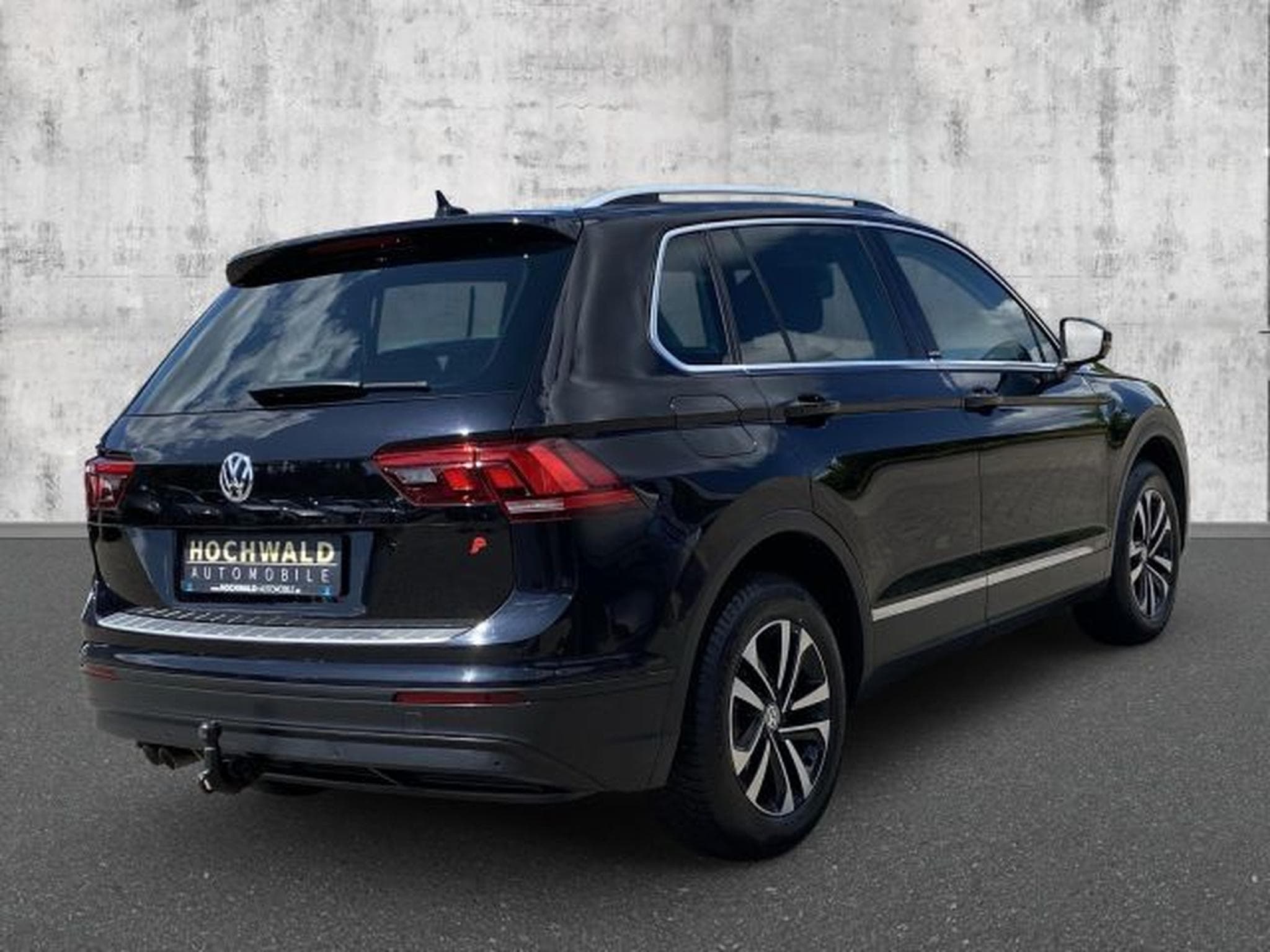VW Tiguan Tiguan 2.0 TDI DSG 4Motion IQ.DRIVE STANHZG AHK (2019) - Photo 5