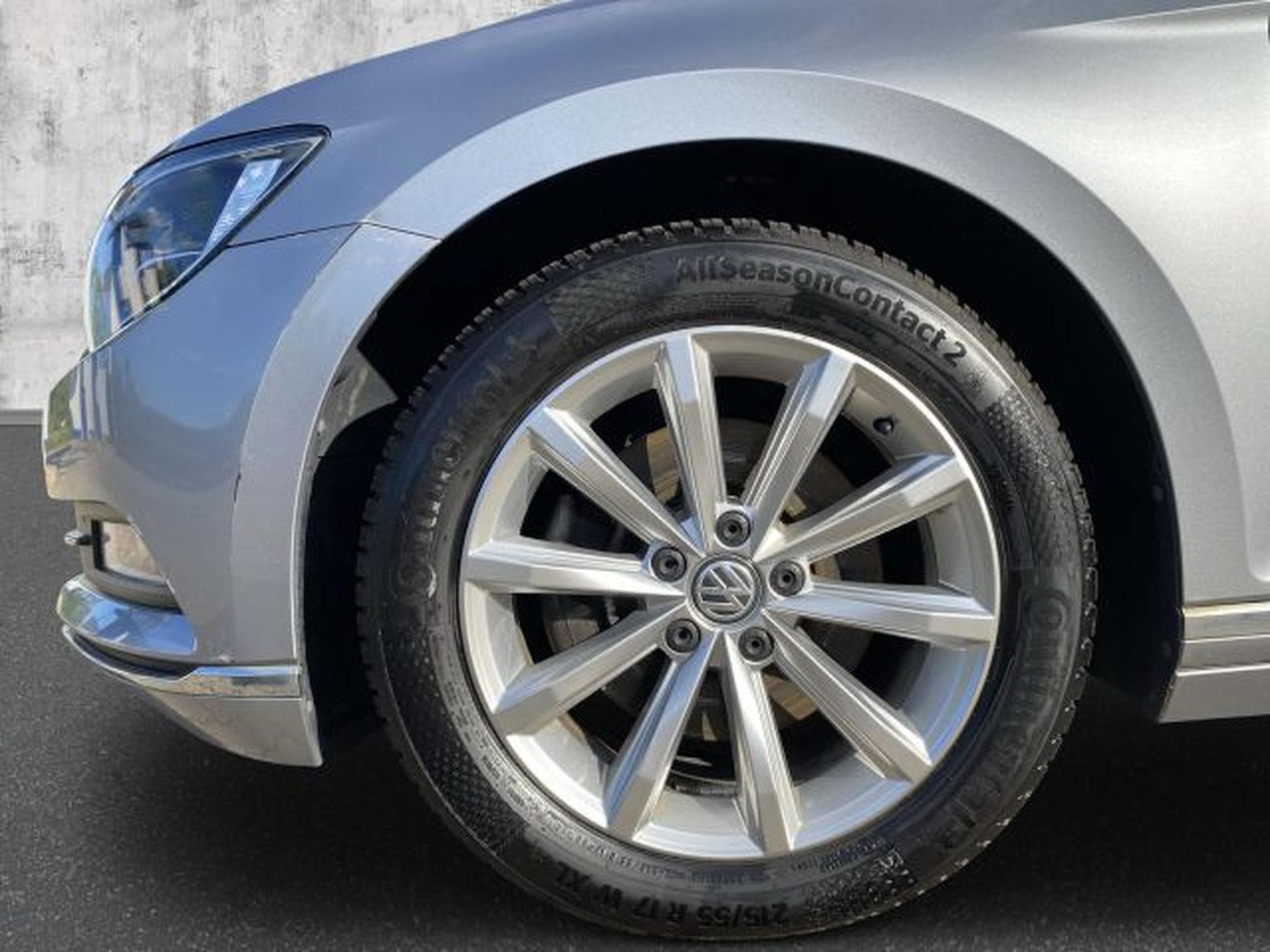 VW Passat Passat Variant 1.4 TSI DSG Highline AHK LED RFK (2018) - Photo 8