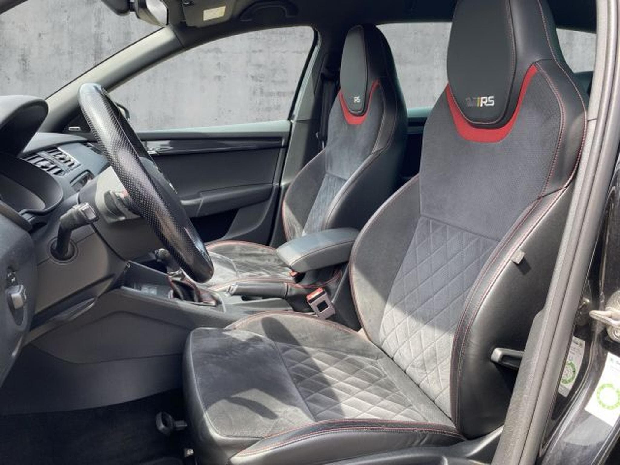 Skoda Octavia Octavia RS 2.0 TDI DSG 4x4 NAVI LED RFK Canton (2018) - Photo 11