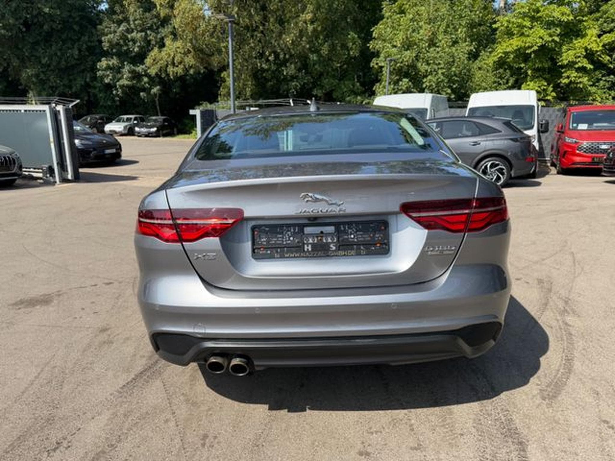 Jaguar XE XE S  AWD *AUT*LEDER*SHZ*NAVI*LED*KAM* (2019) - Photo 7