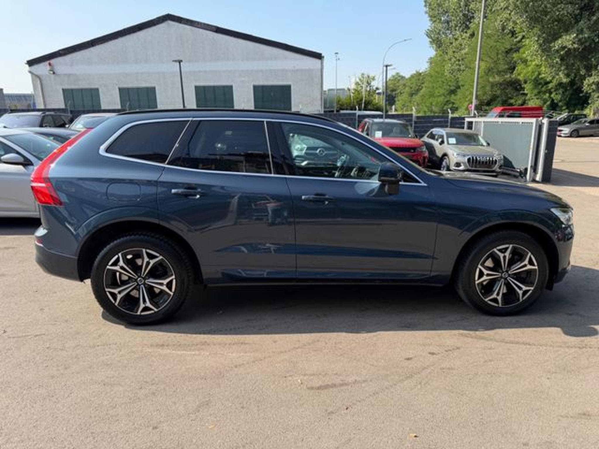 Volvo XC60 XC 60 MOMENTUM PRO*NAVI*LED*KAMERA* (2021) - Photo 13