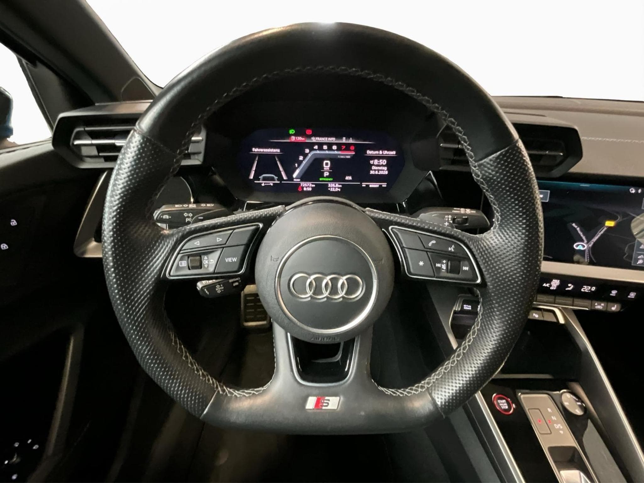 Audi S3 SB+TFSI+Quattro+S-Tronic+LM18 (2023) - Photo 12