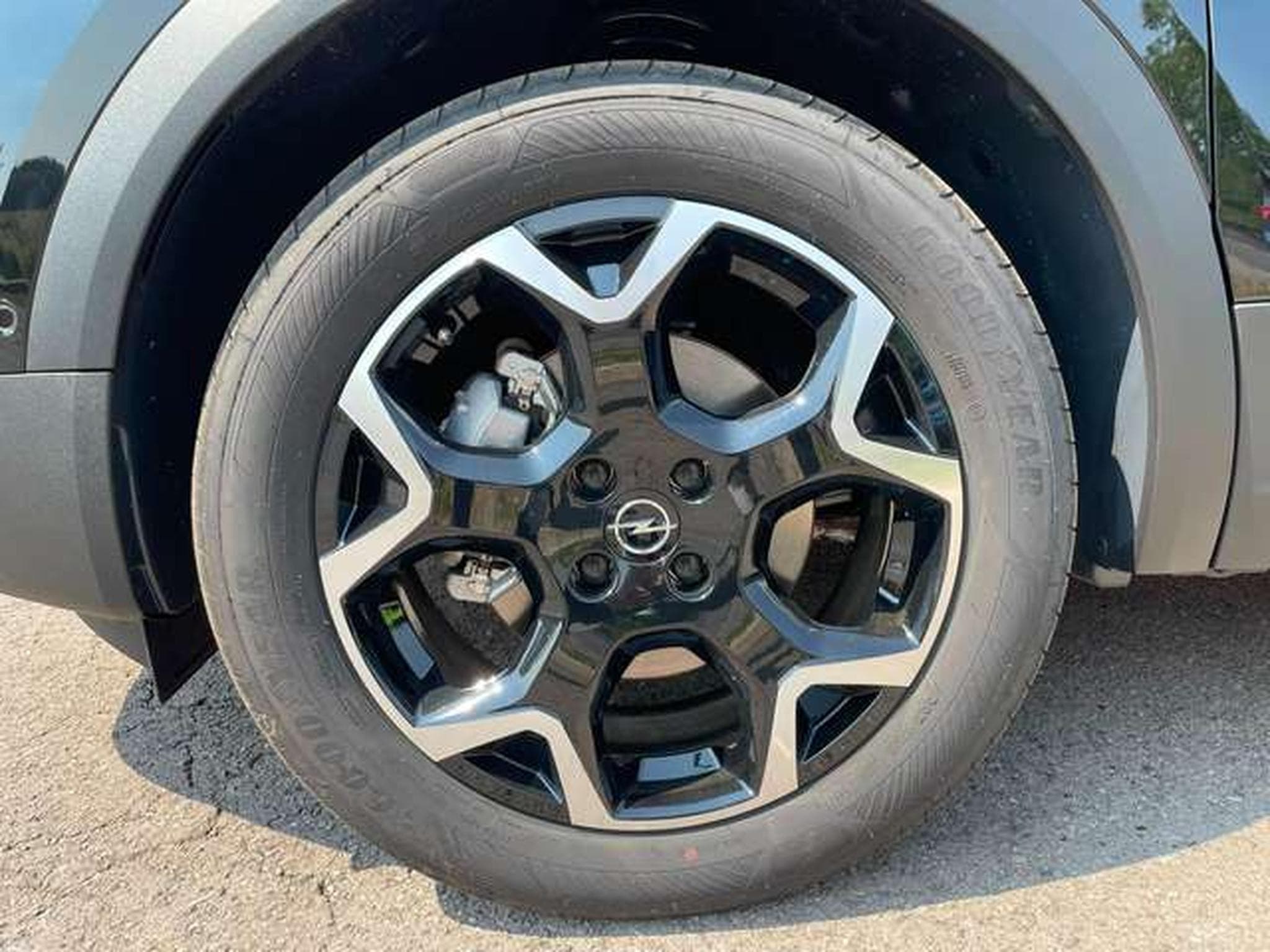 Opel Mokka Mokka-e Ultimate - GARANTIE JUSQU'A 36 MOIS (2025) - Photo 30
