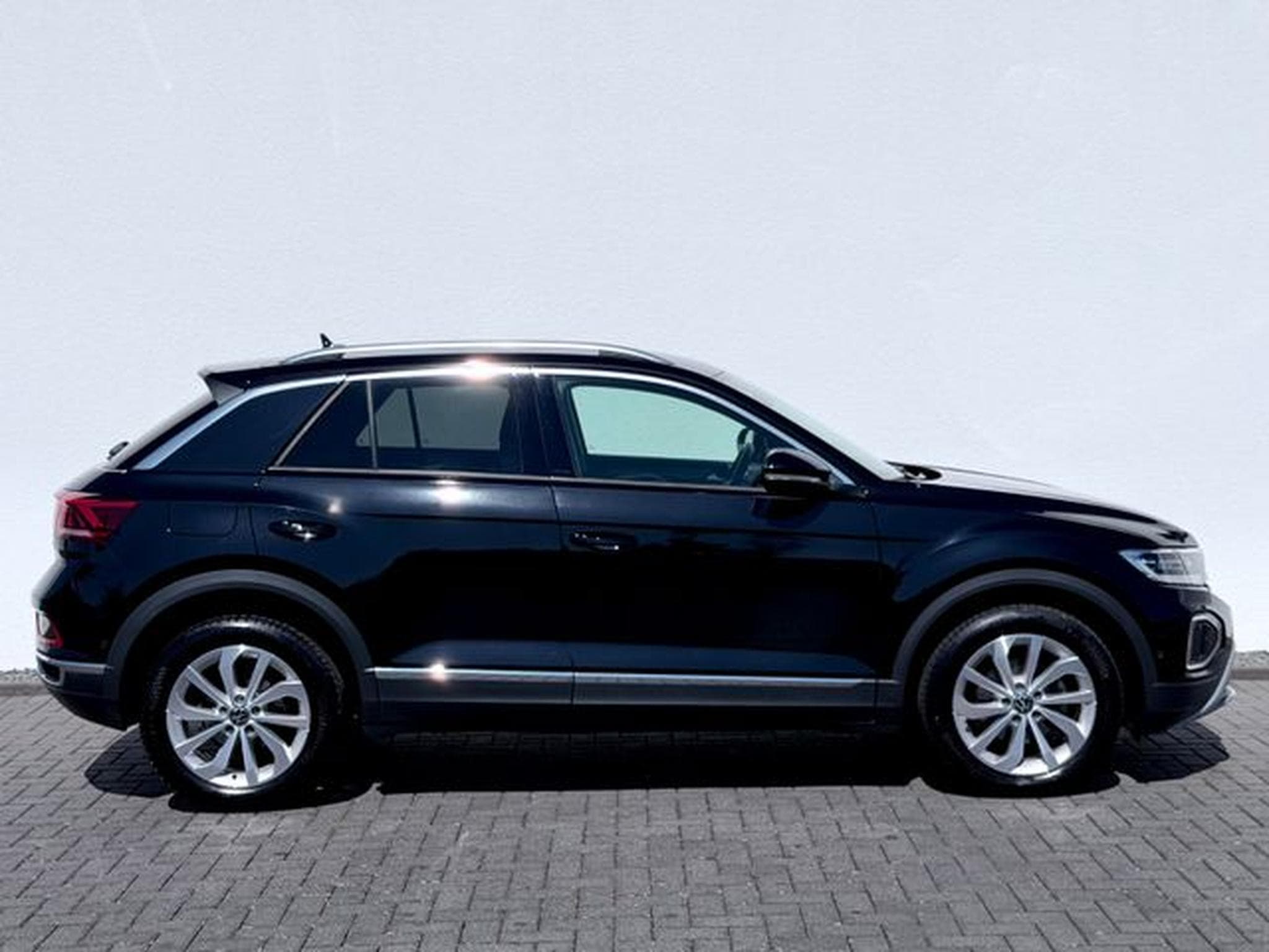 VW T-Roc T-Roc 1.5 TSI  /IQ/CAM/CARPLAY/1.HAND/GARANTIE (2025) - Photo 4