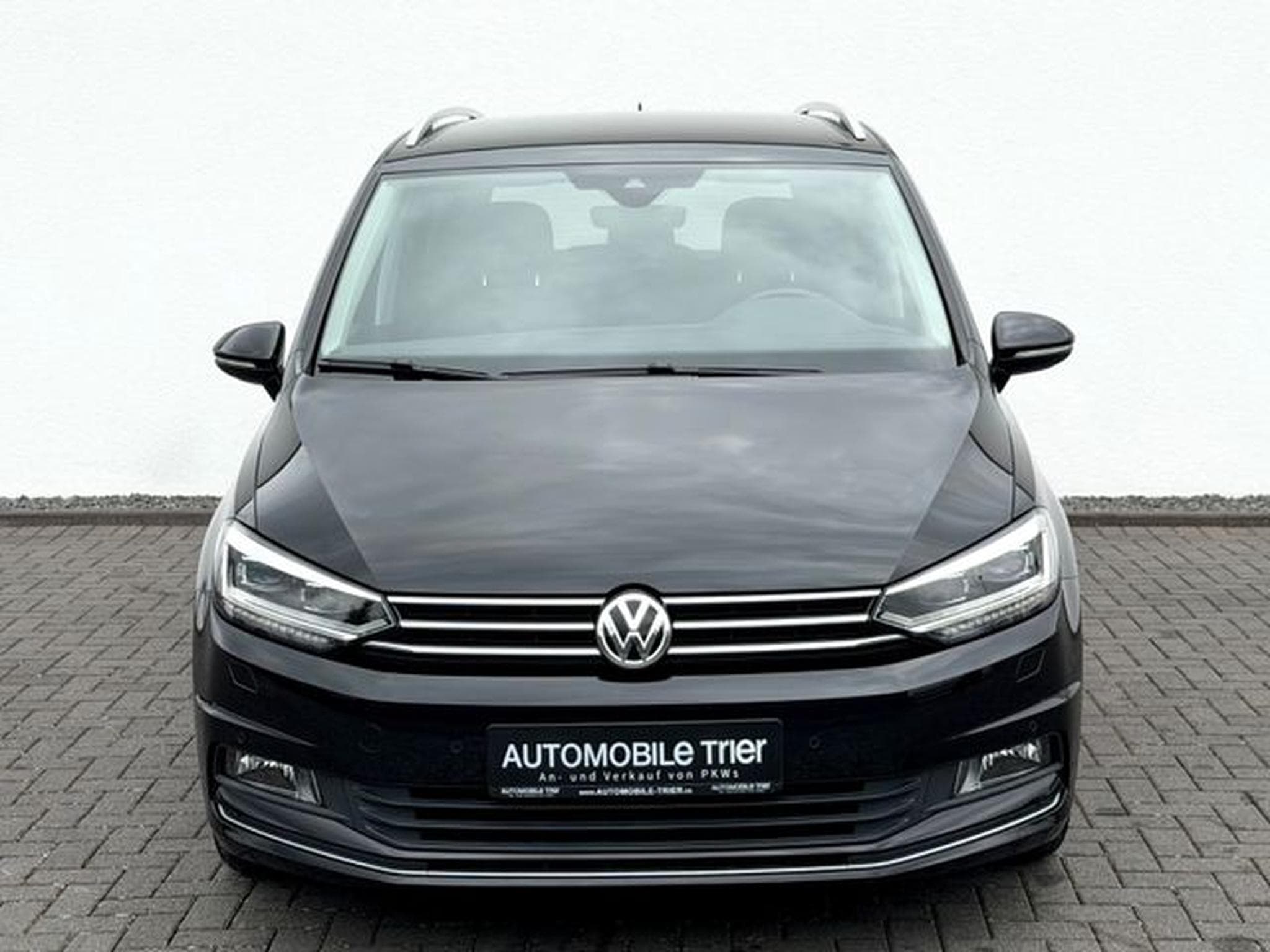 VW Touran Touran Highline 1.8 TSI DSG /NAVI/LED/ACC/CAM/ (2015) - Photo 2