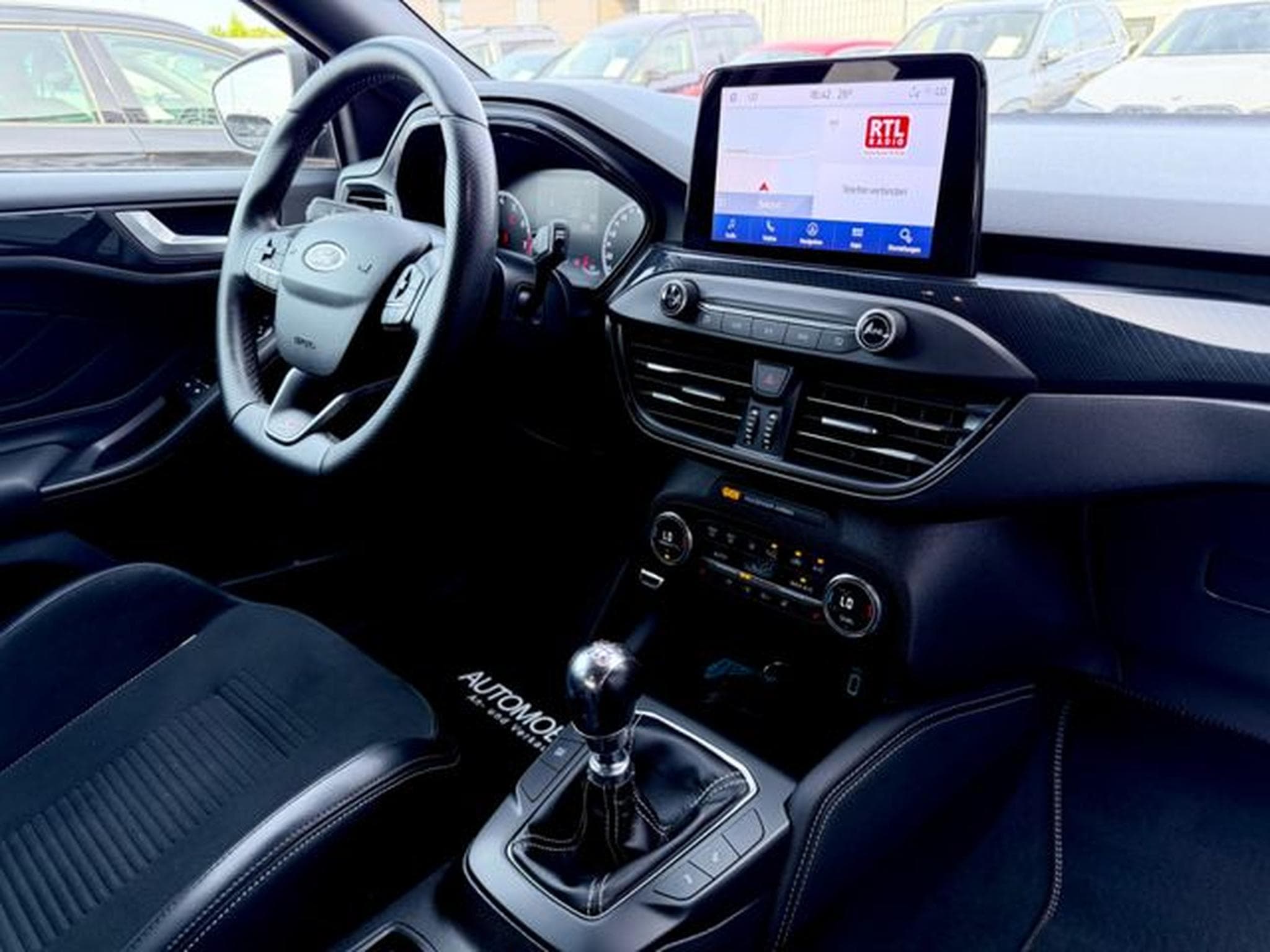 Ford Focus Focus Lim. ST /PERFORMANCE/LED/ACC/CAM/1.HAND/ (2020) - Photo 12