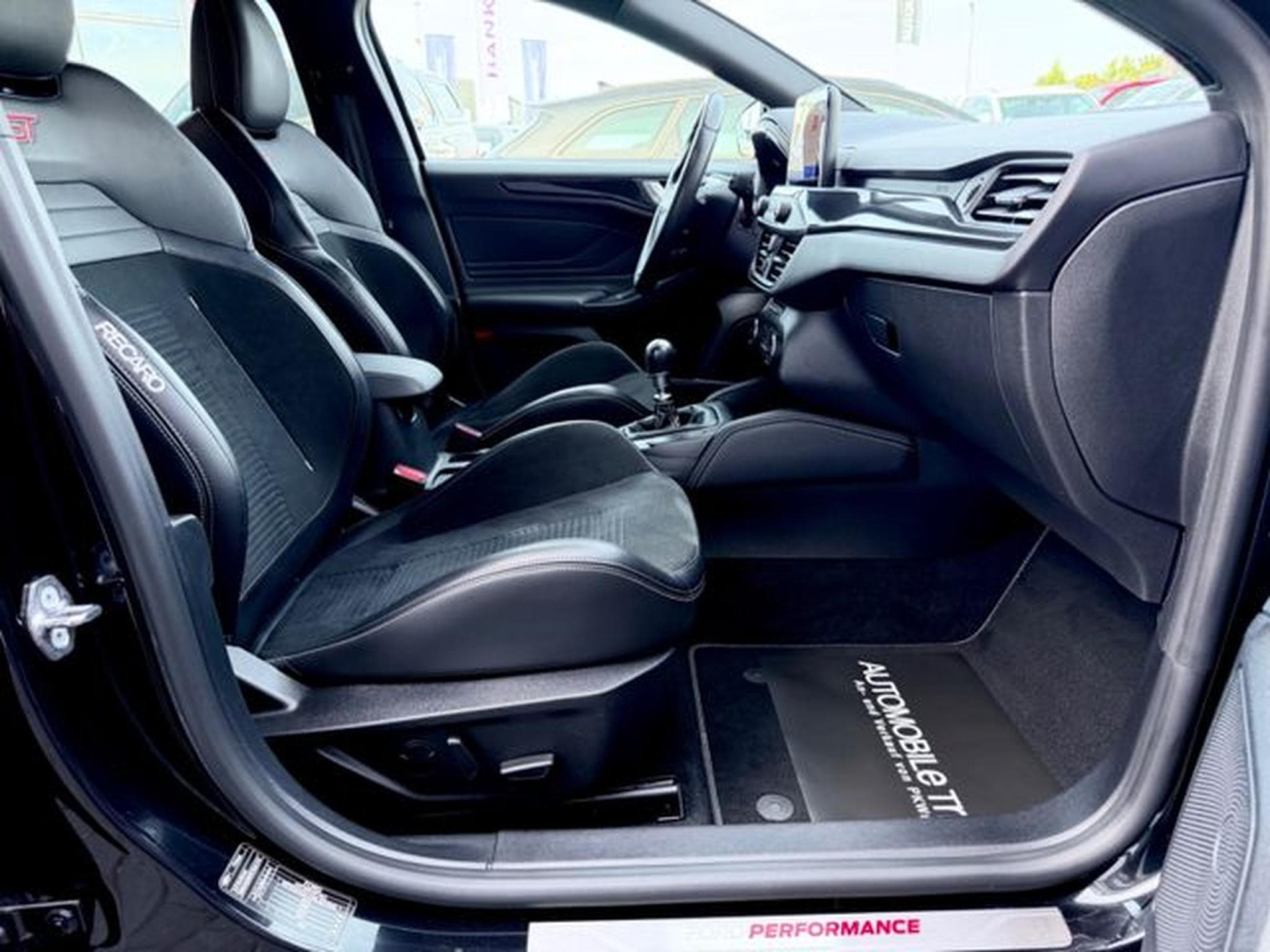 Ford Focus Focus Lim. ST /PERFORMANCE/LED/ACC/CAM/1.HAND/ (2020) - Photo 13