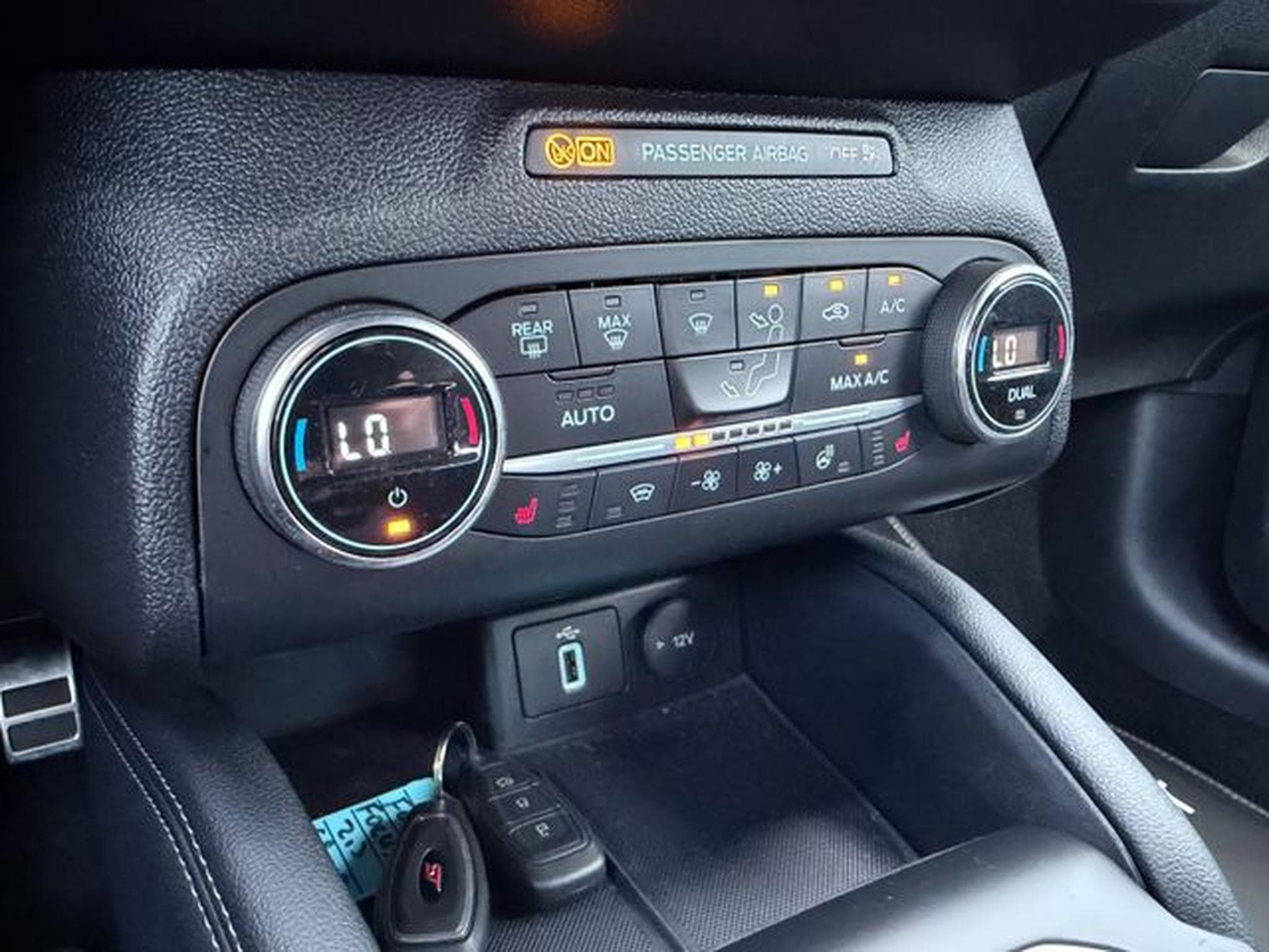 Ford Focus Focus Lim. ST /PERFORMANCE/LED/ACC/CAM/1.HAND/ (2020) - Photo 18