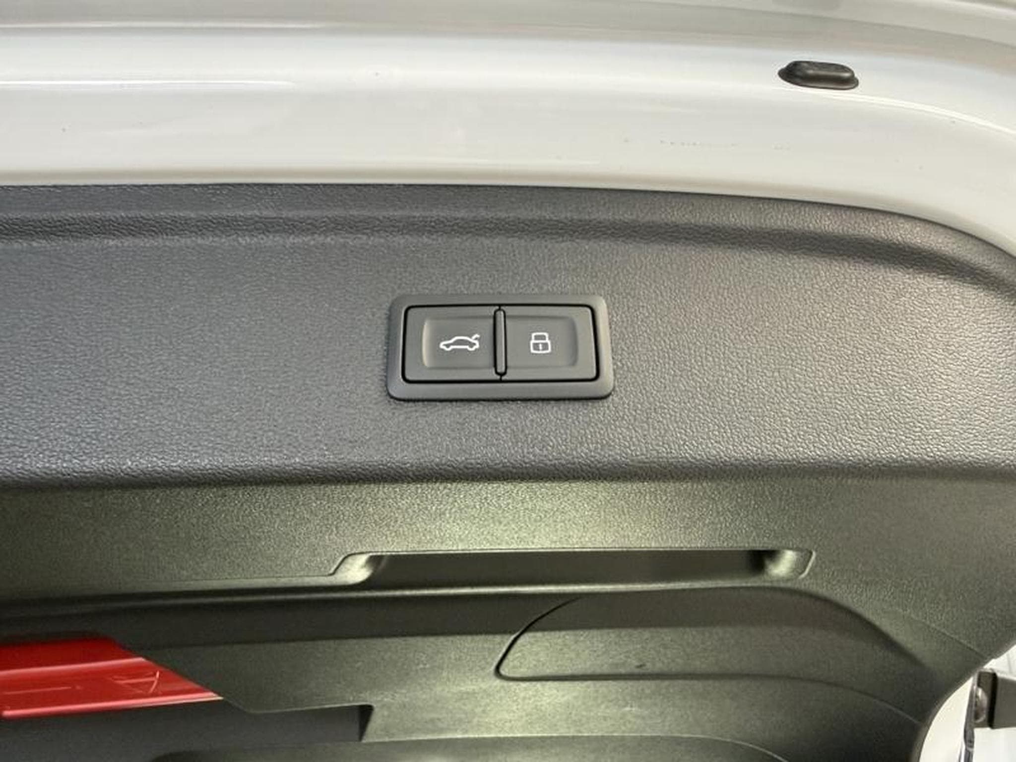 Audi A3 -37% 40 TFSI e 204ch PHEV S line S tronic 6 (2025) - Photo 22
