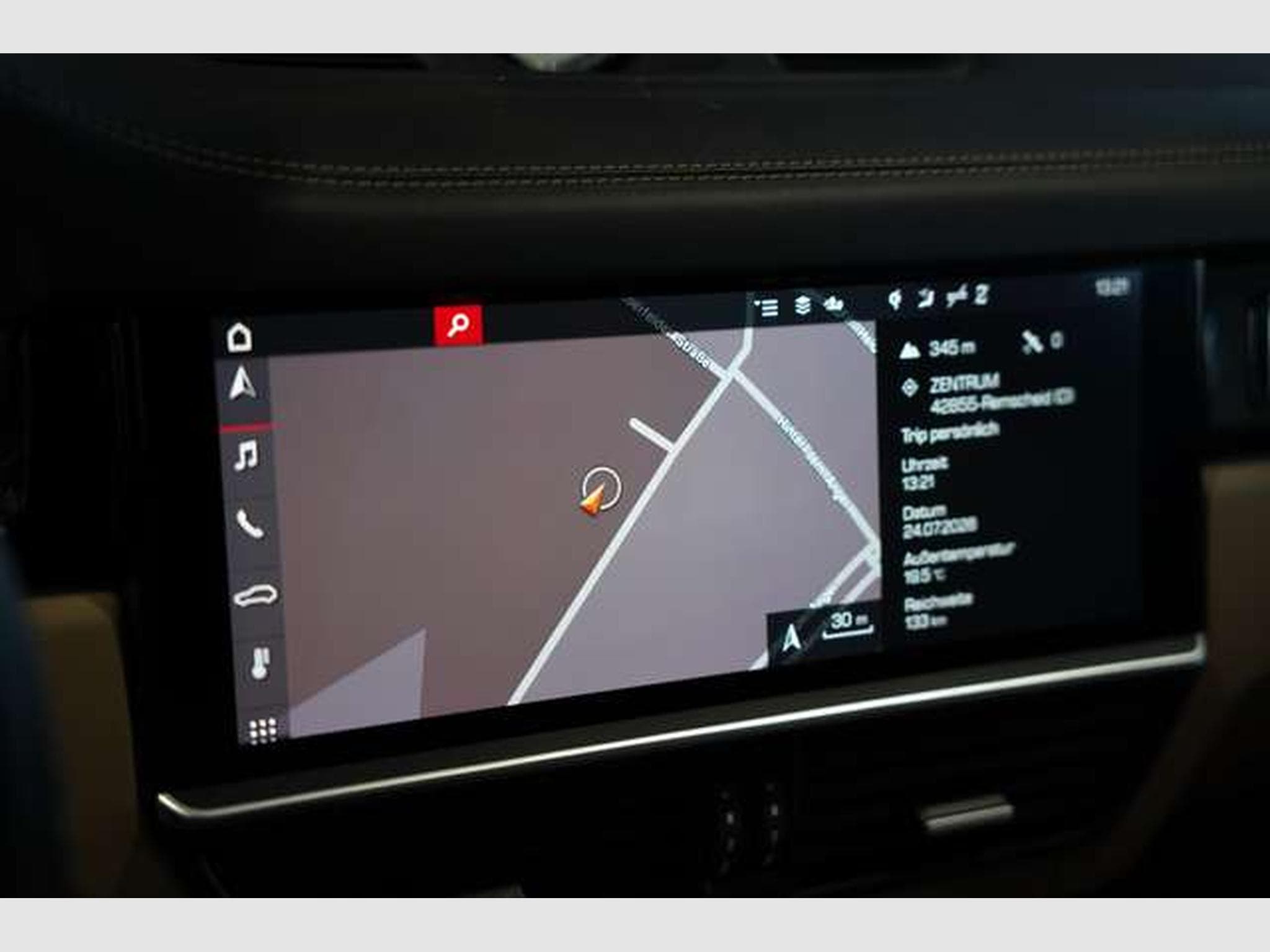 Porsche Cayenne Turbo *21*Chrono*Pano*HUD*Matrix*Memory (2019) - Photo 37