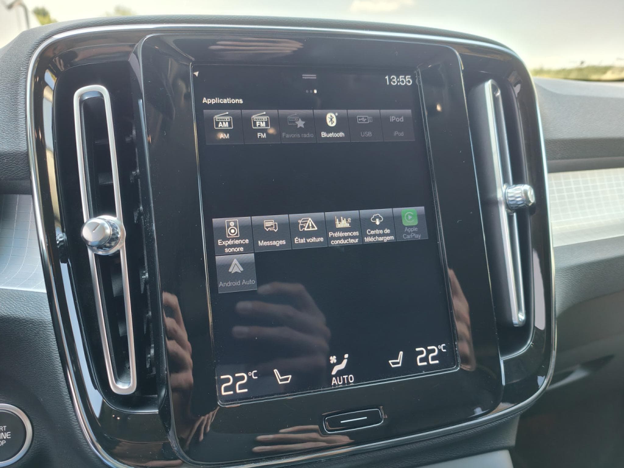 Volvo XC40 D3 GEARTRONIC CARPLAY GPS CAMERA SIEGES CHAUFF (2020) - Photo 18
