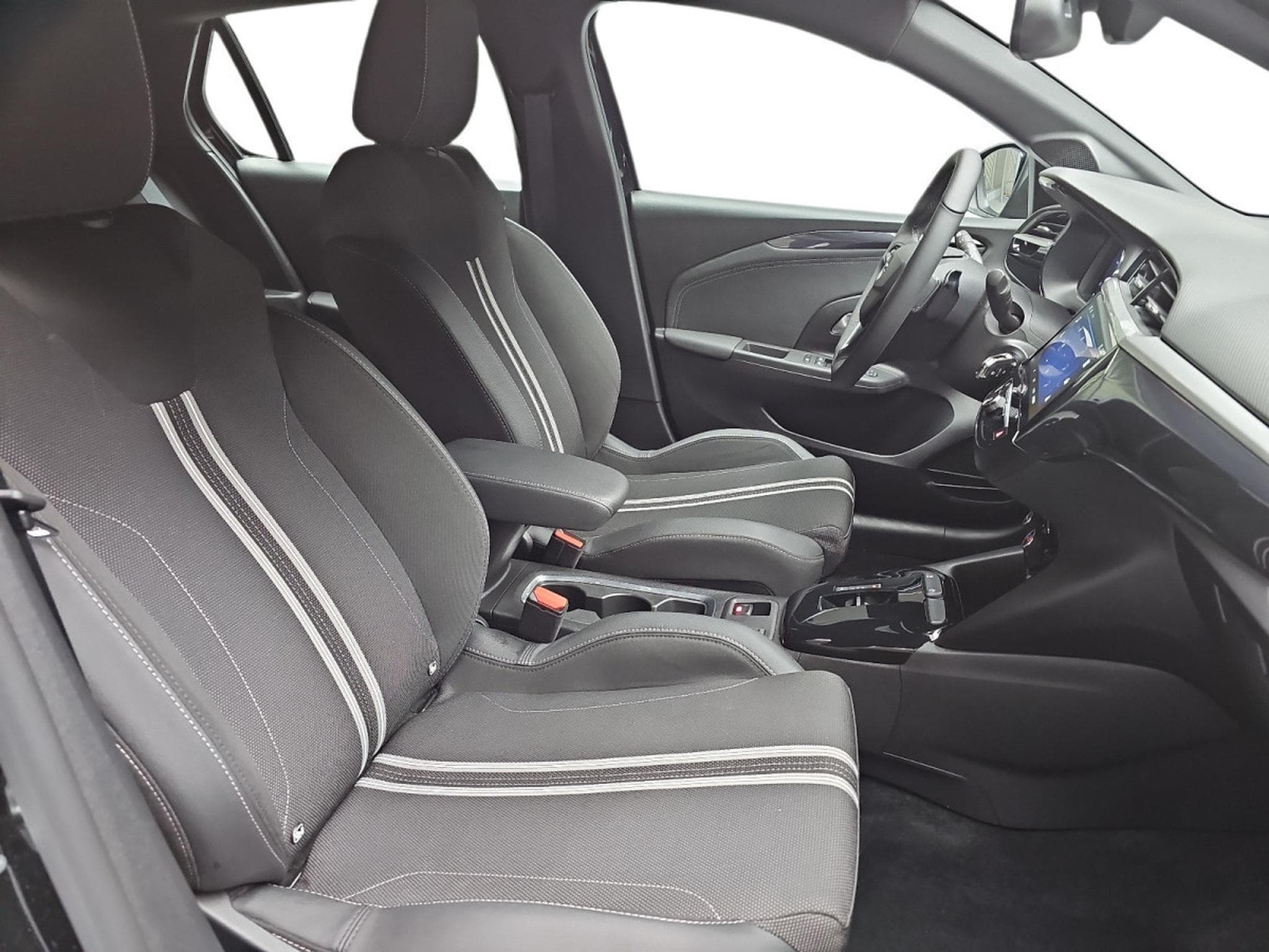 Opel Corsa 1.2 TURBO 101 GS (2025) - Photo 15
