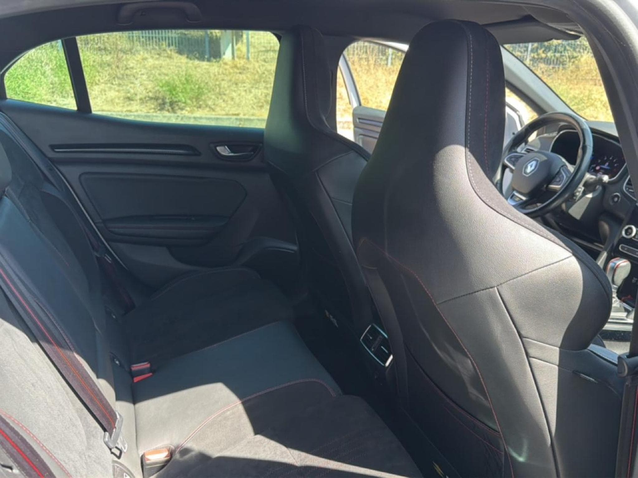 Renault Megane 1.3 TCE 160 RS LINE EDC (2021) - Photo 19
