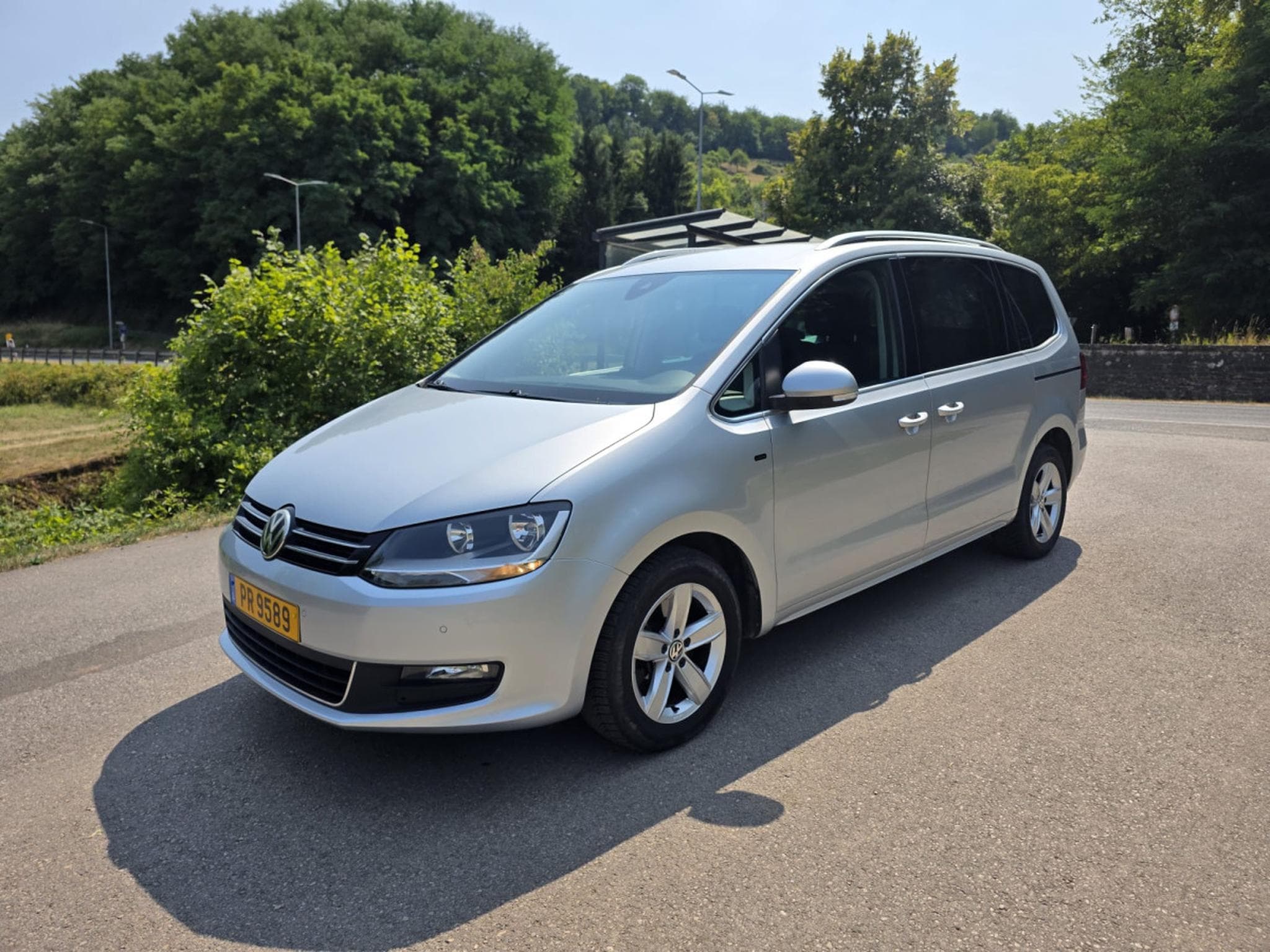 VW Sharan 2.0 TDI Aut. 7 places (2018) - Photo 2