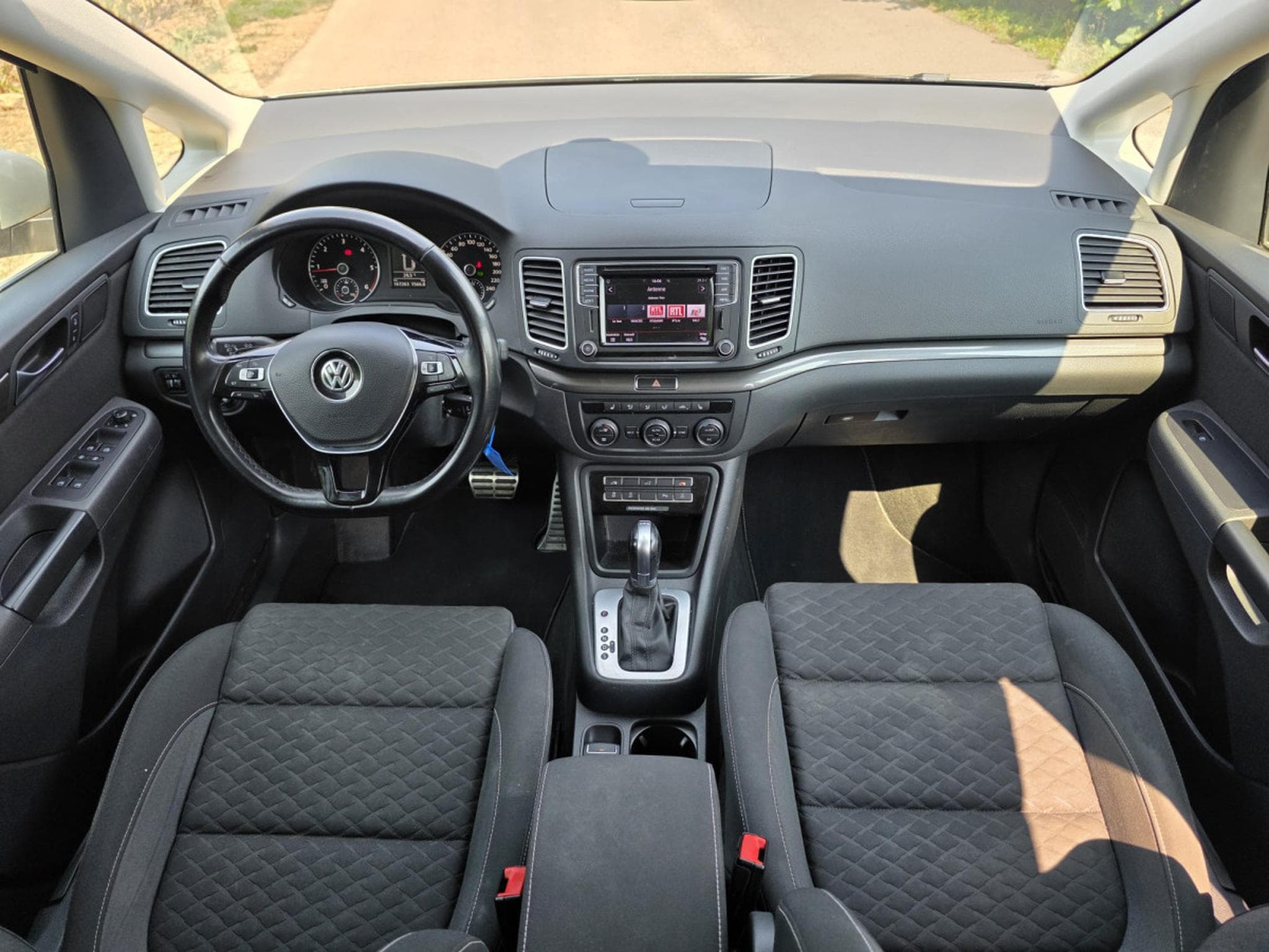 VW Sharan 2.0 TDI Aut. 7 places (2018) - Photo 5