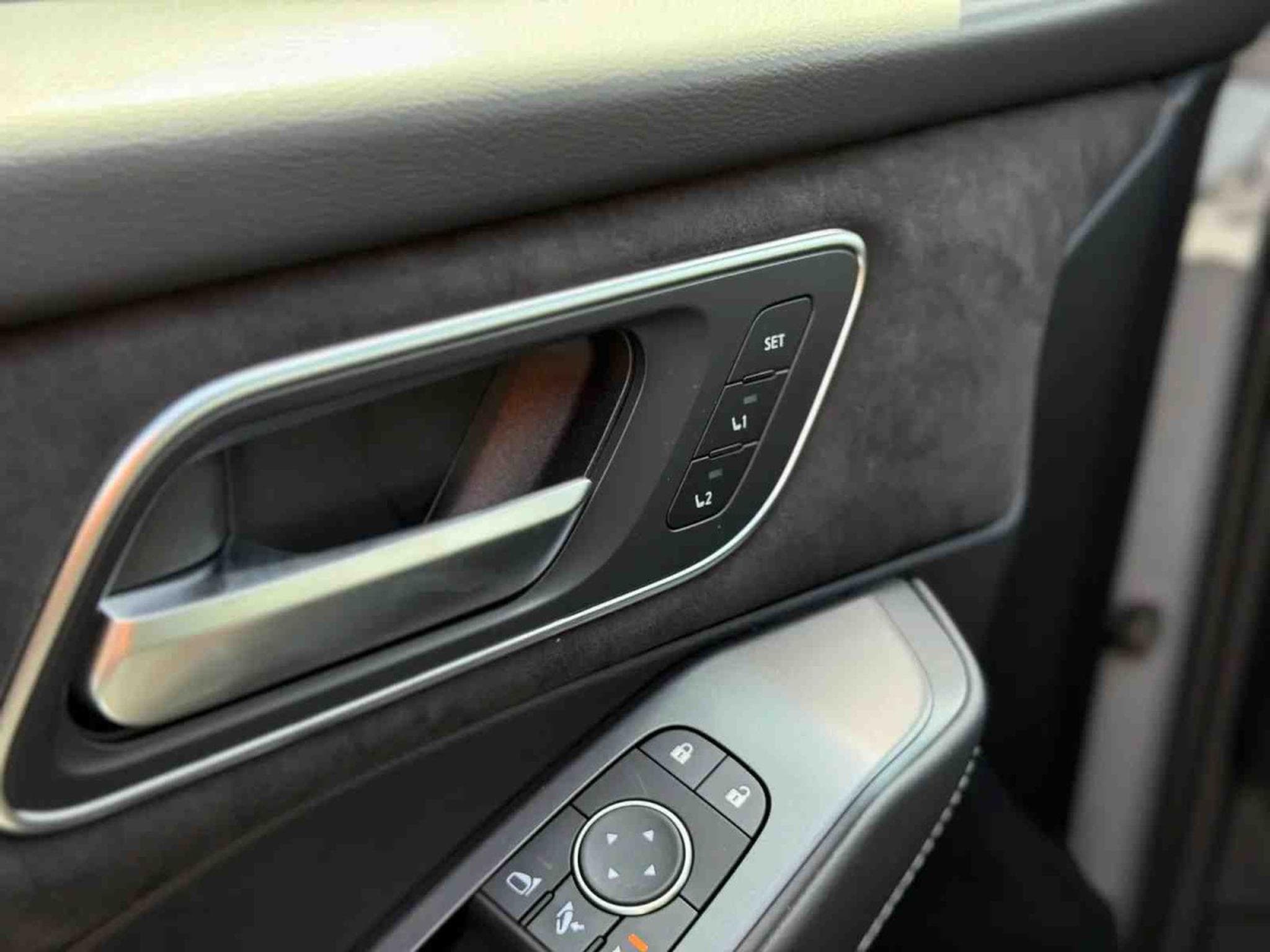 Nissan Qashqai 1.3 mHEV 158 Auto N-Design (2025) - Photo 12
