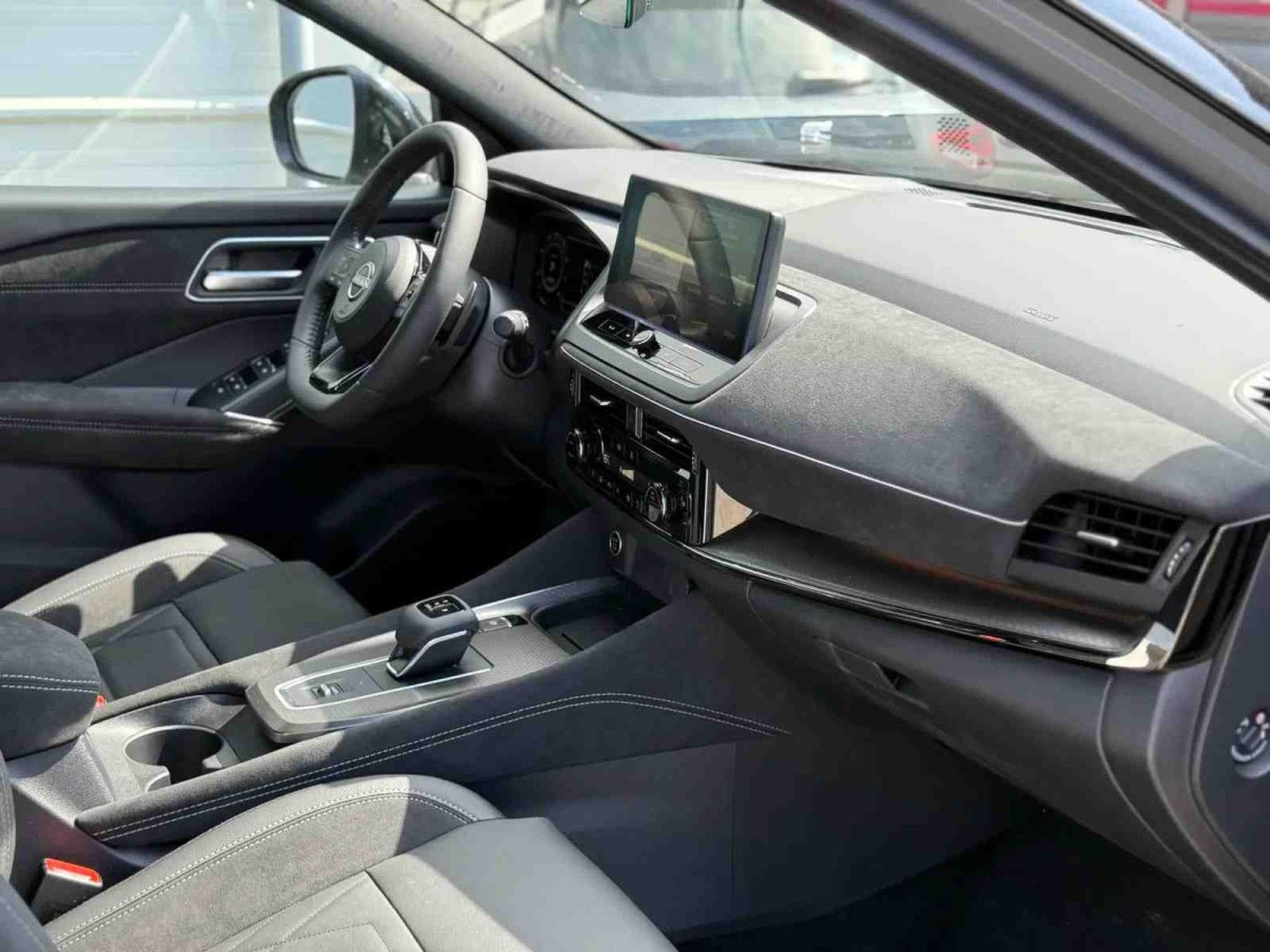 Nissan Qashqai 1.3 mHEV 158 Auto N-Design (2025) - Photo 7