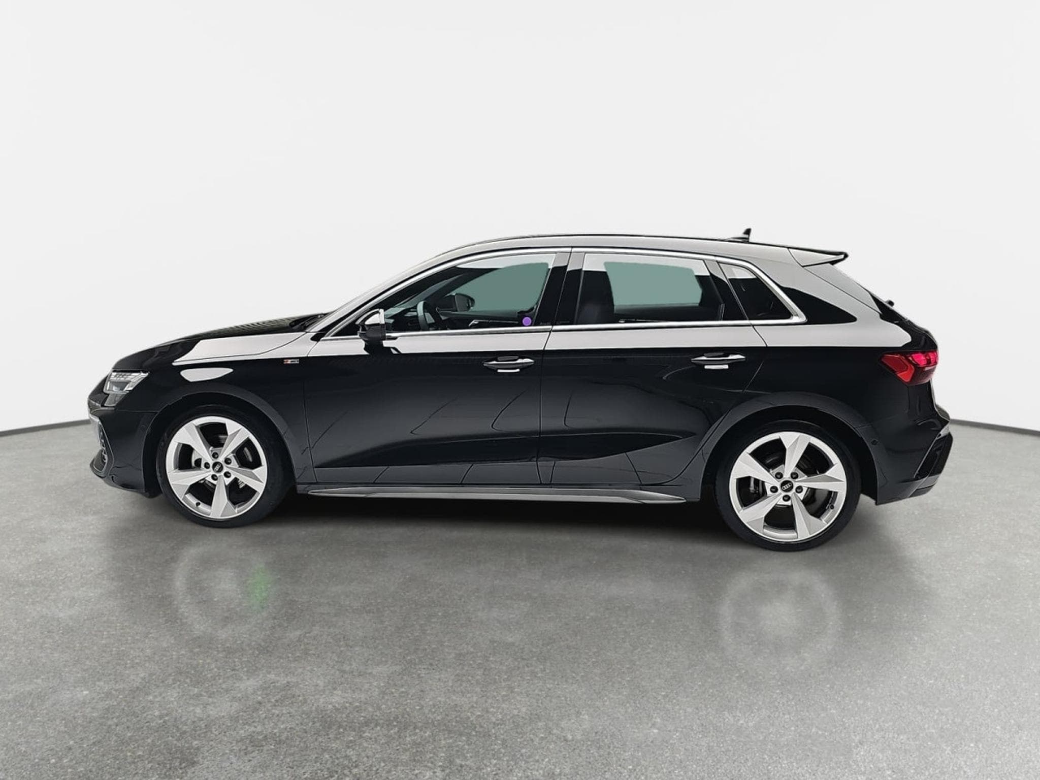 Audi A3 35 TFSi 150 Sportback S-tronic (2025) - Photo 3
