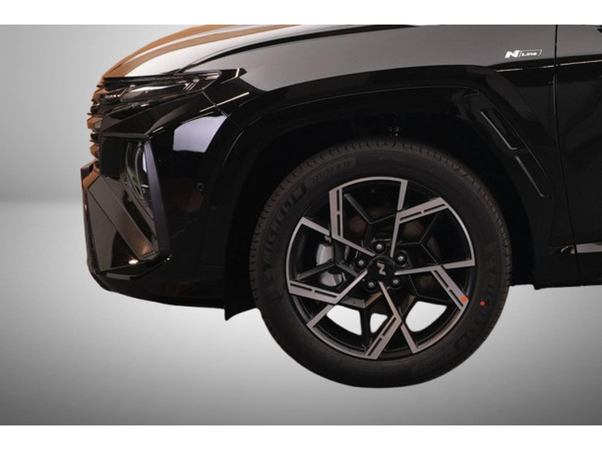 Hyundai Tucson 1.6 T-GDI DCT 150 N-line (2026) - Photo 9