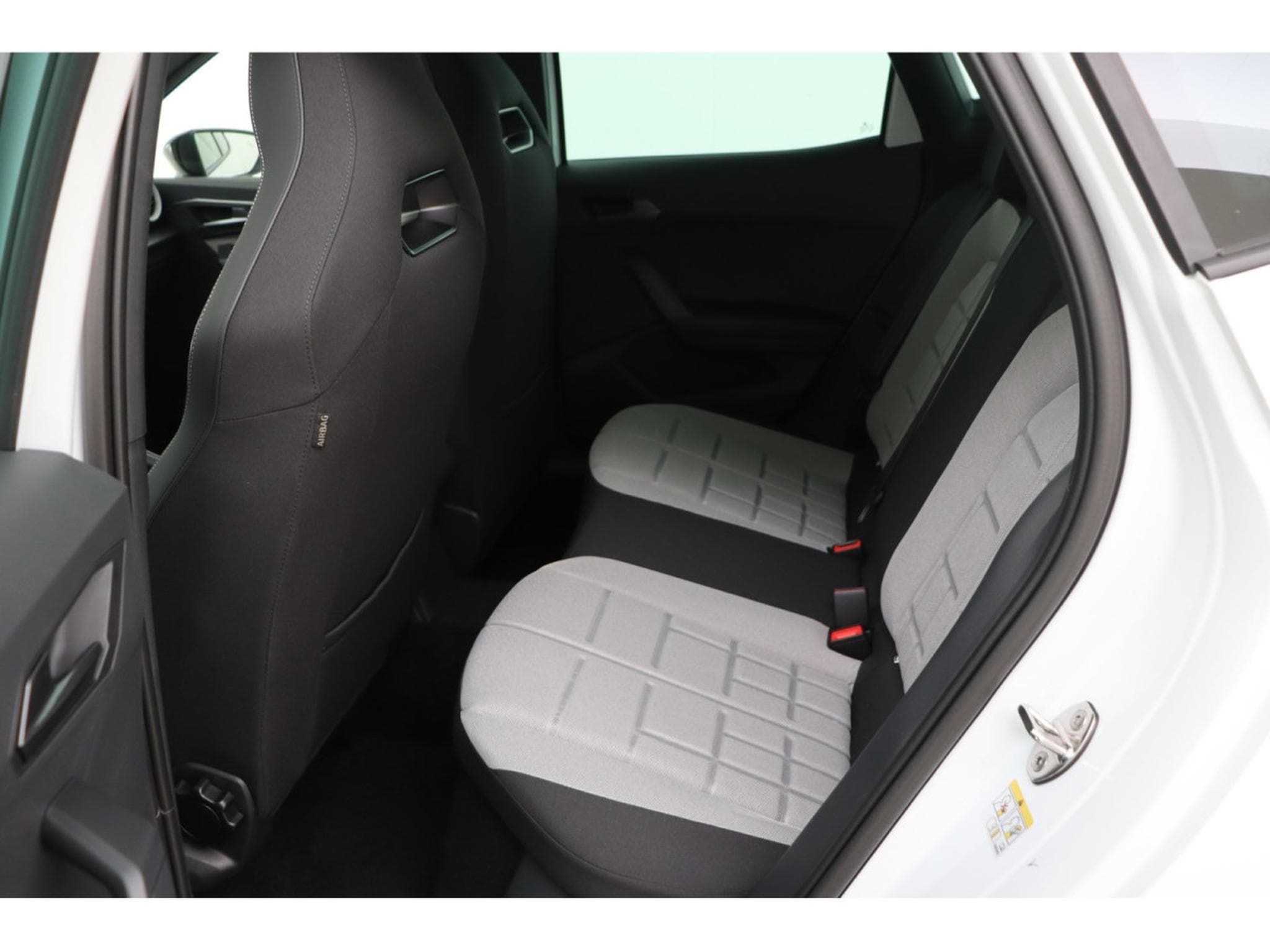 Seat Arona 1.0 TSi 116 DSG  FR (2026) - Photo 9