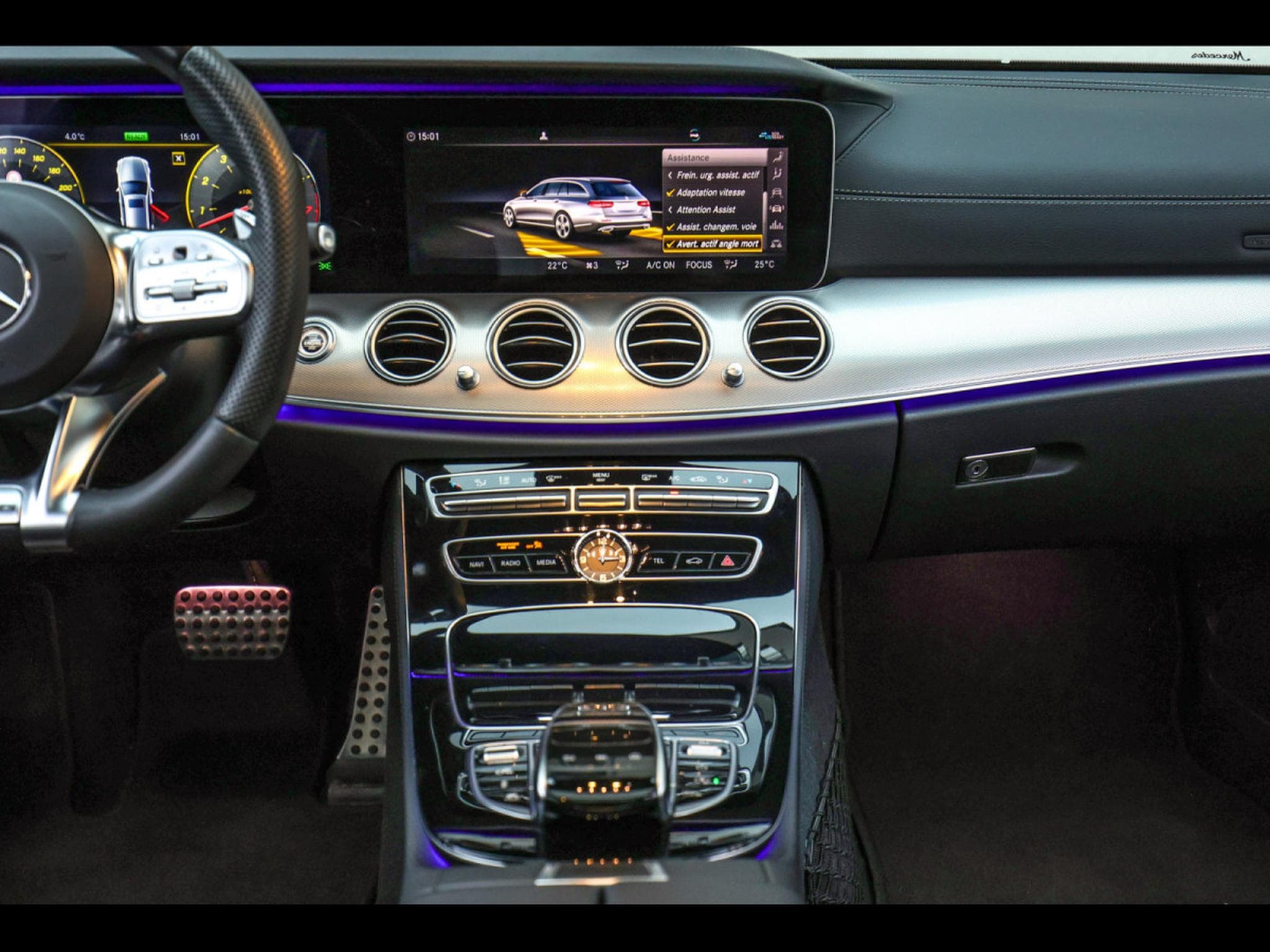 Mercedes E 53 AMG T-MODELL 4MATIC+ (2019) - Photo 17