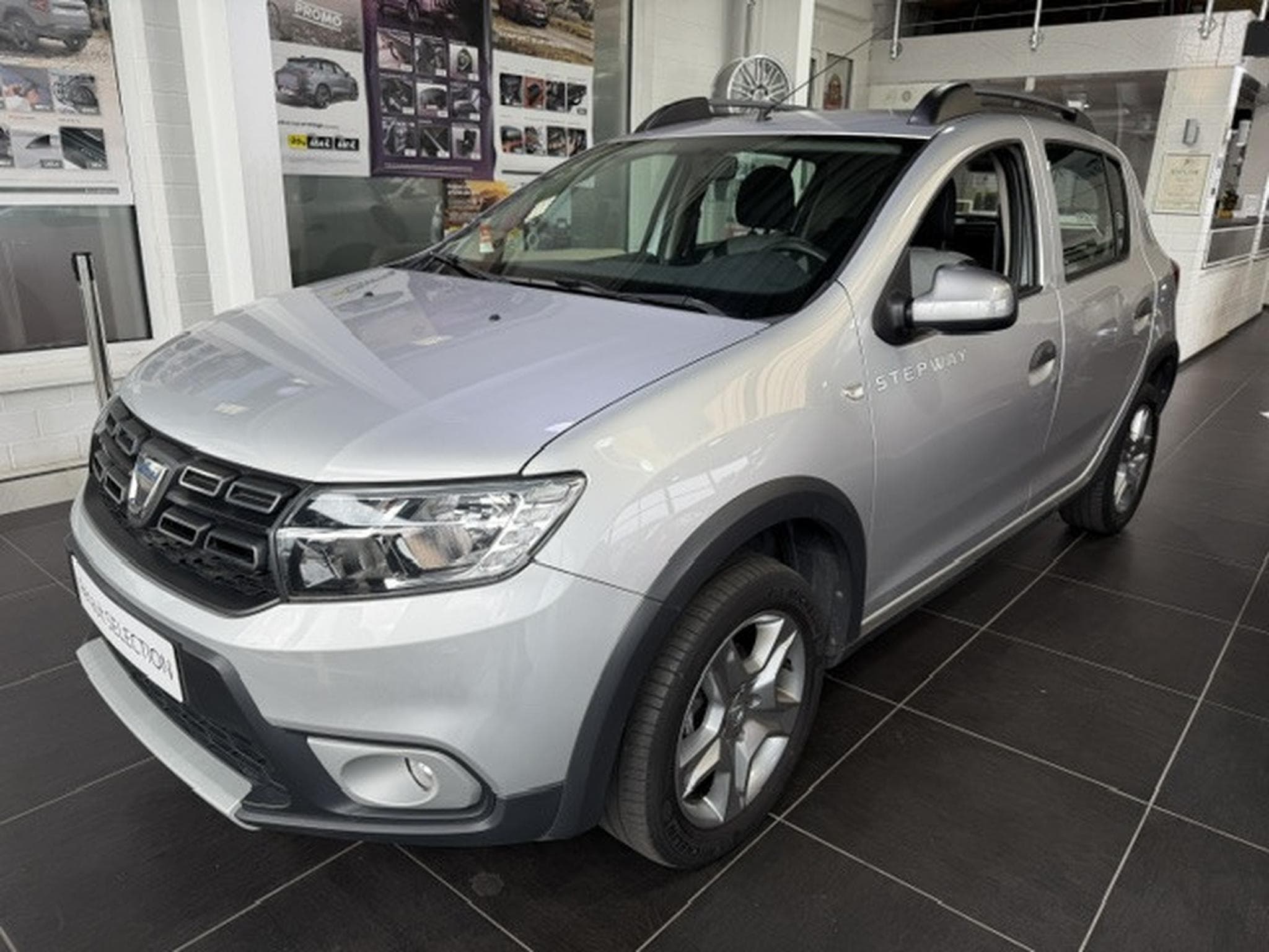 Dacia Sandero STEPWAY PULS TCE 90 (2018) - Photo 1