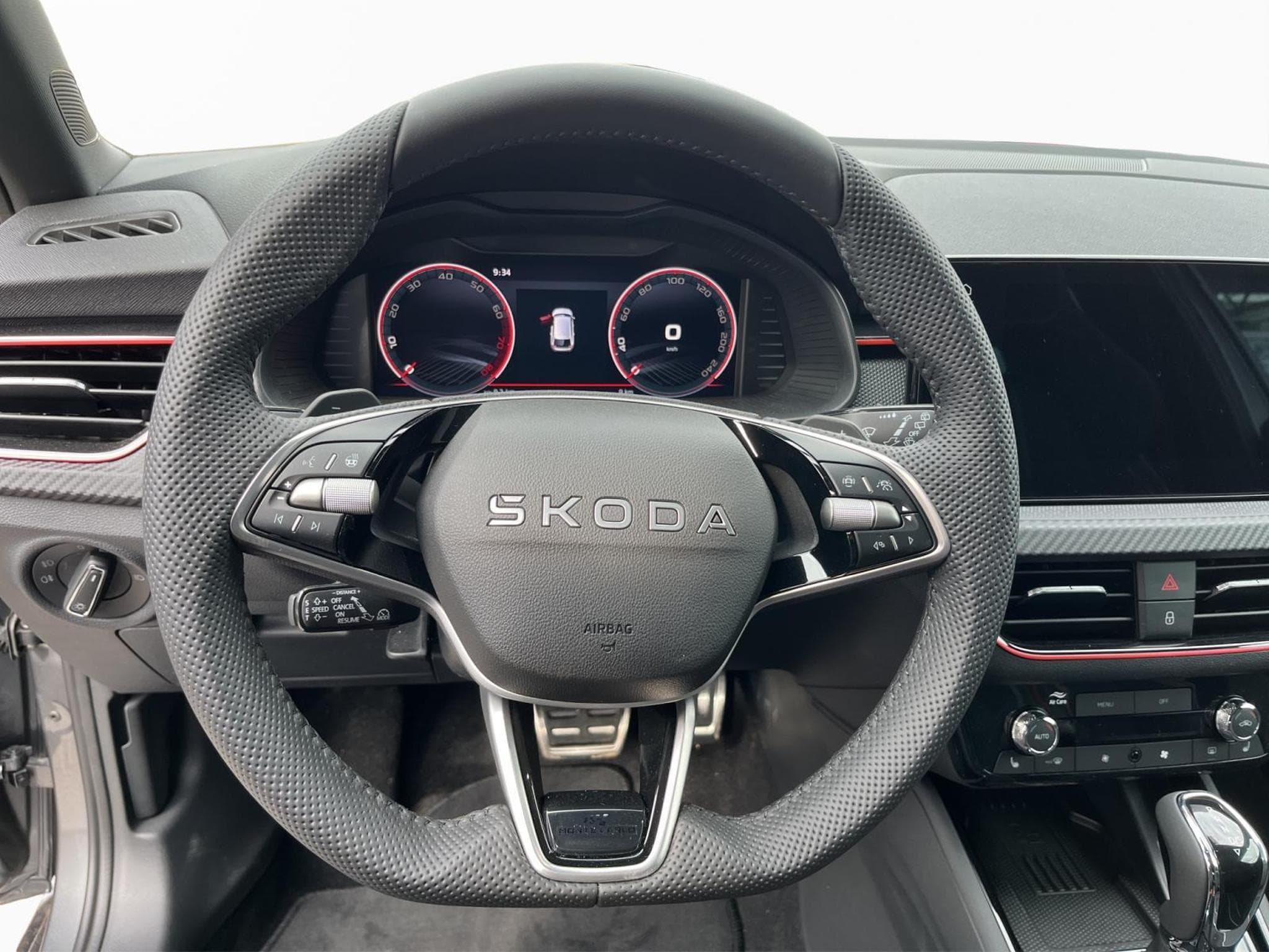 Skoda Scala Monte Carlo (2026) - Photo 10
