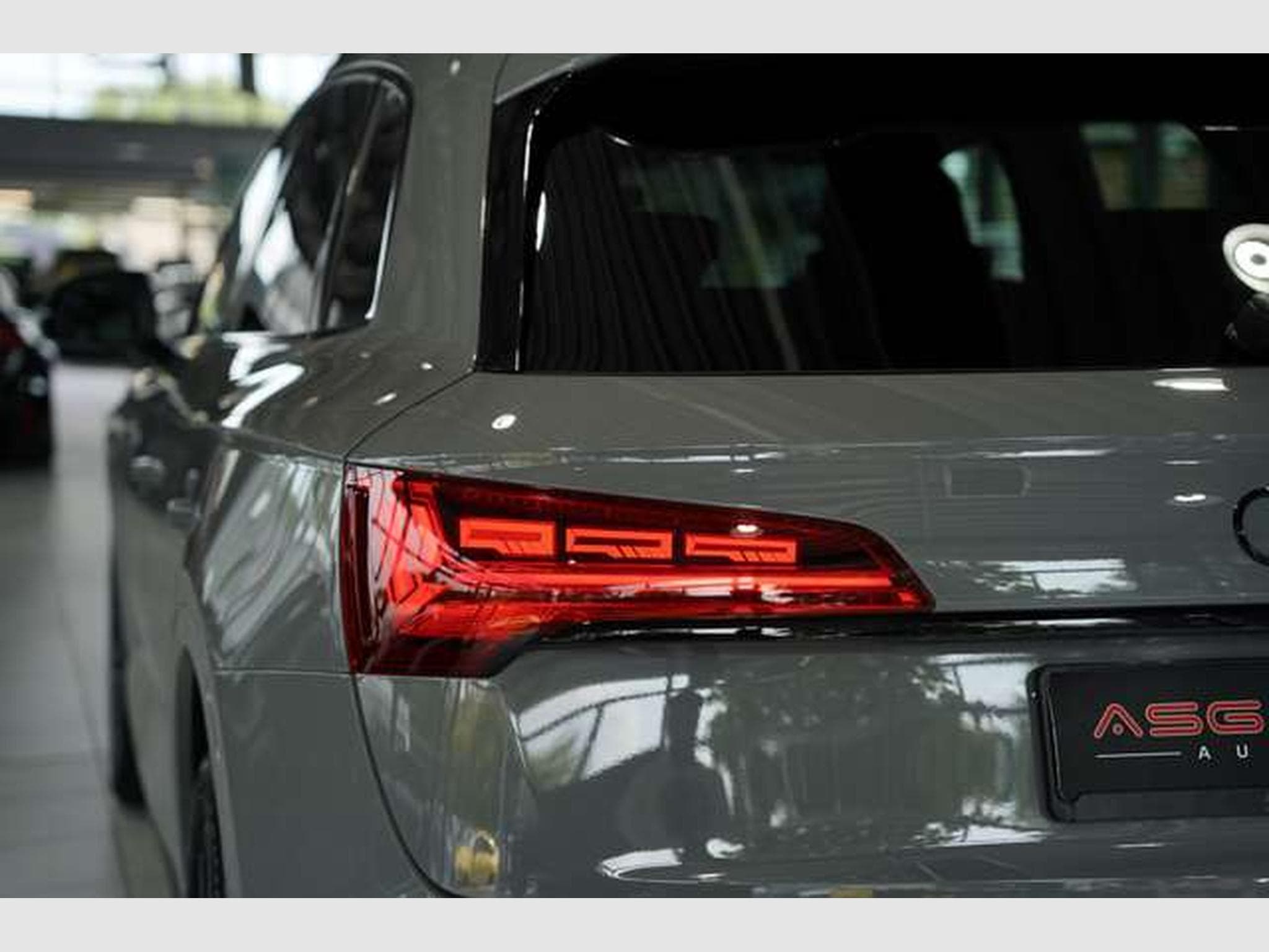 Audi Q5 40 TFSI q S line 1.H *20 *Pano *AHK *Matrix (2024) - Photo 14