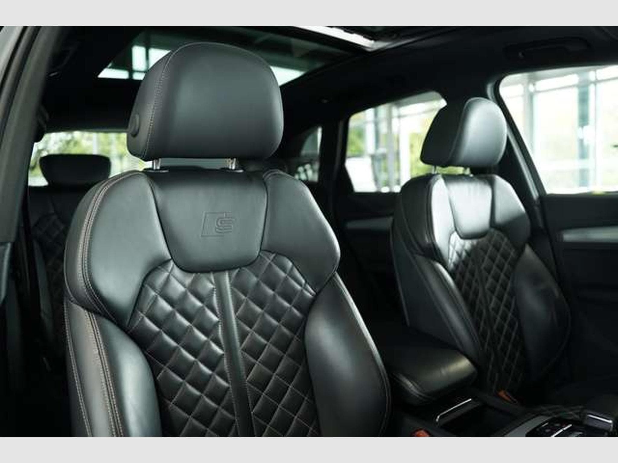 Audi Q5 40 TFSI q S line 1.H *20 *Pano *AHK *Matrix (2024) - Photo 21