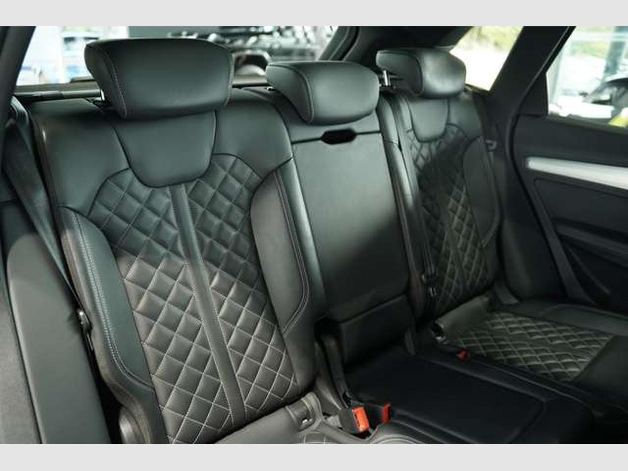 Audi Q5 40 TFSI q S line 1.H *20 *Pano *AHK *Matrix (2024) - Photo 23