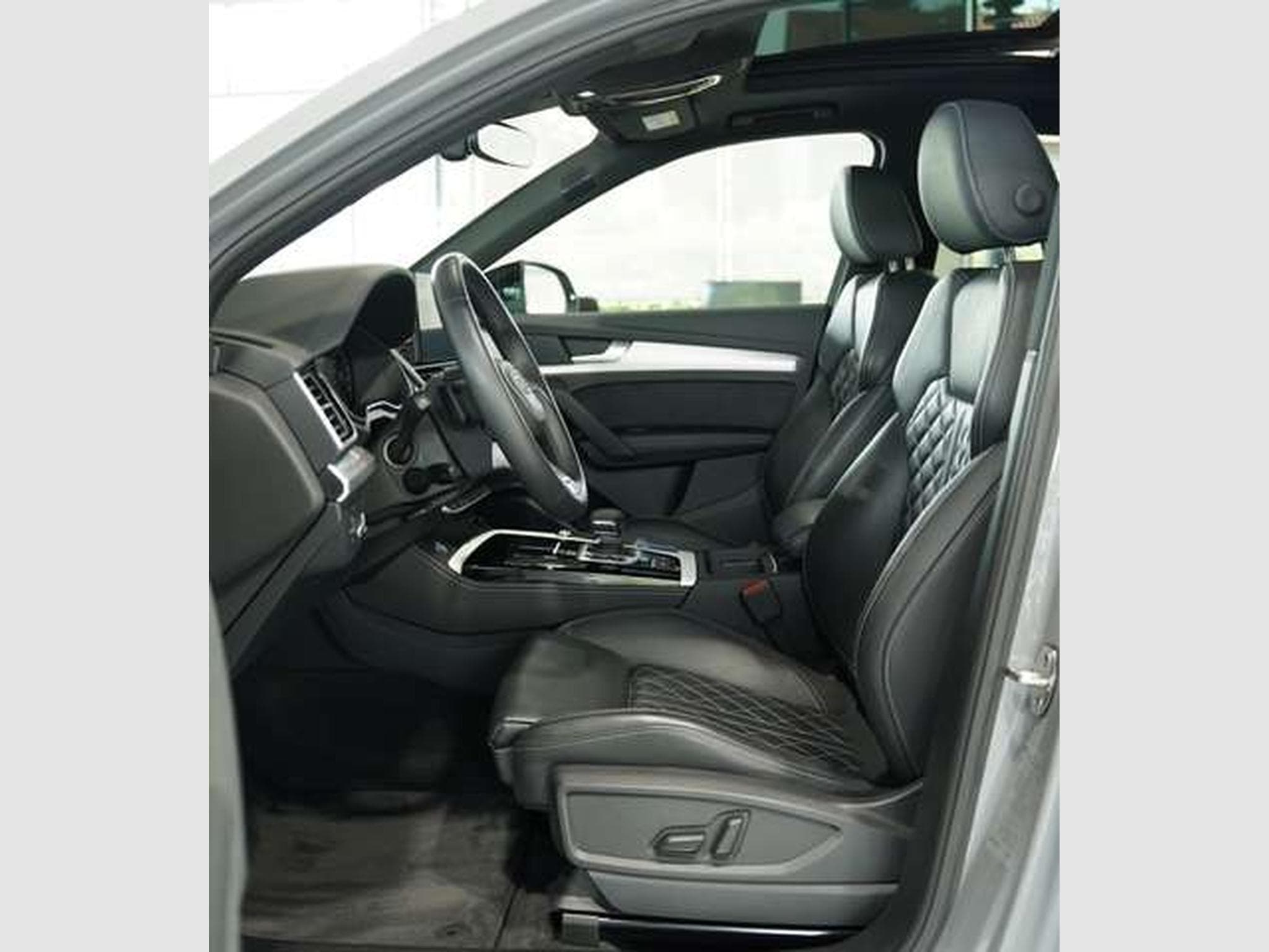 Audi Q5 40 TFSI q S line 1.H *20 *Pano *AHK *Matrix (2024) - Photo 27
