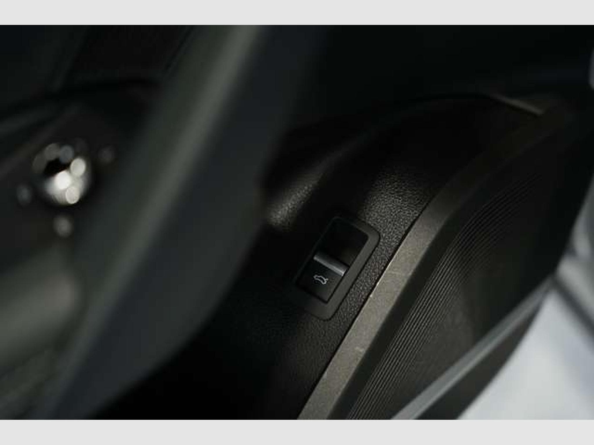 Audi Q5 40 TFSI q S line 1.H *20 *Pano *AHK *Matrix (2024) - Photo 29