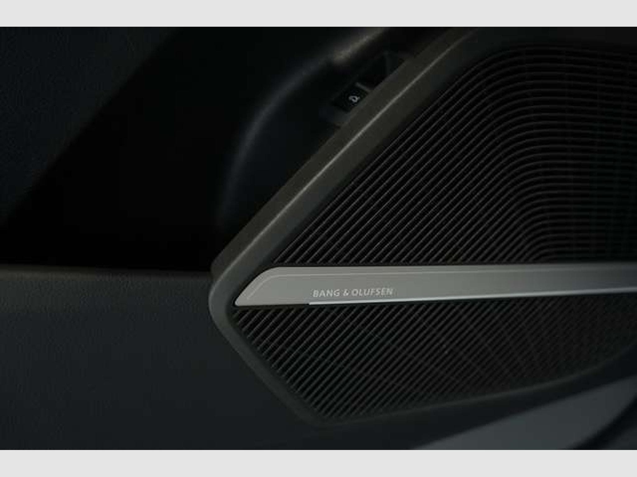 Audi Q5 40 TFSI q S line 1.H *20 *Pano *AHK *Matrix (2024) - Photo 30