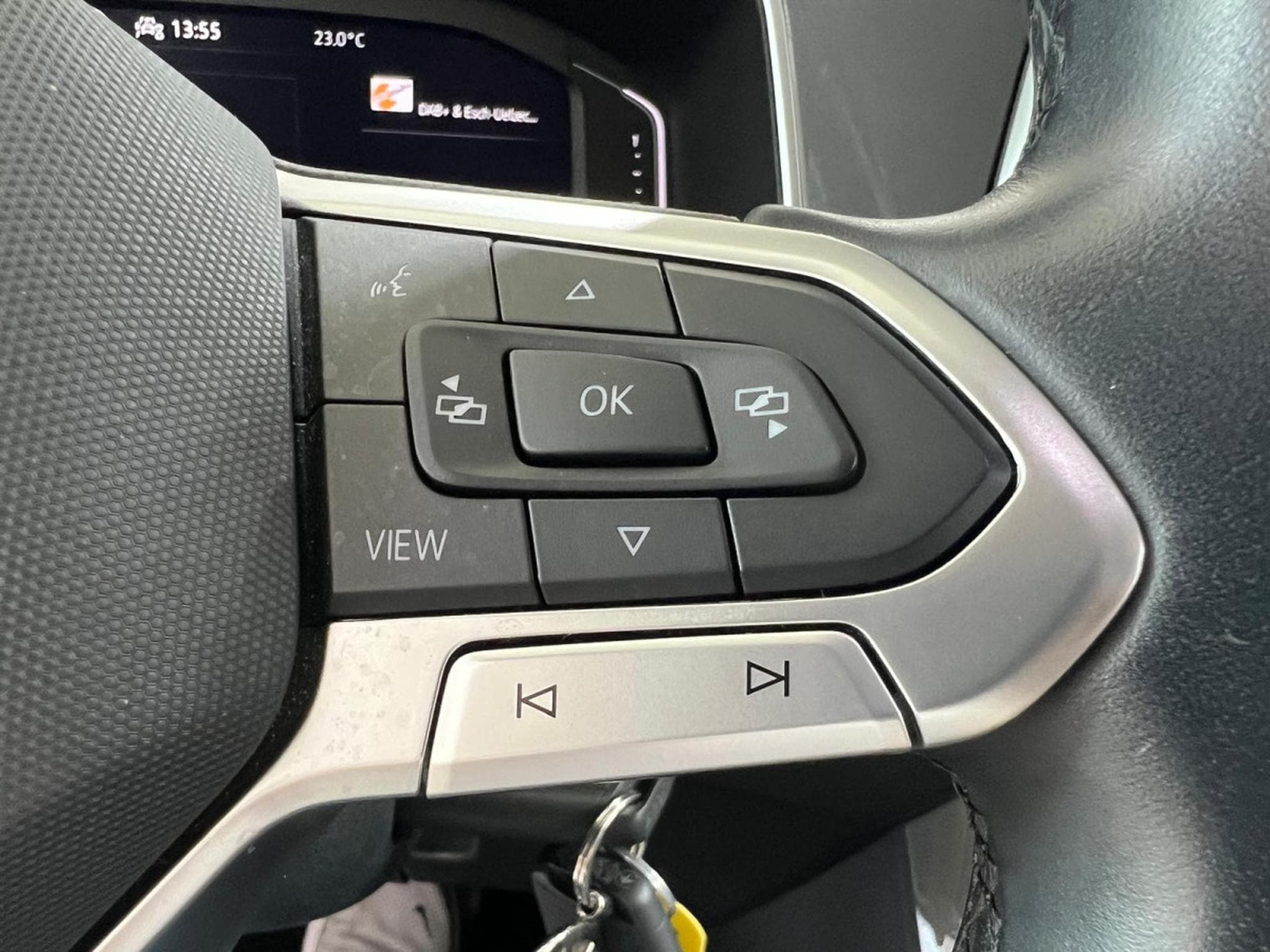 VW T-Roc 1.5 TSI 150 DSG STYLE,1 HAND,VIRTUAL,KAMERA,NAVI,CARPLAY,LED (2022) - Photo 14