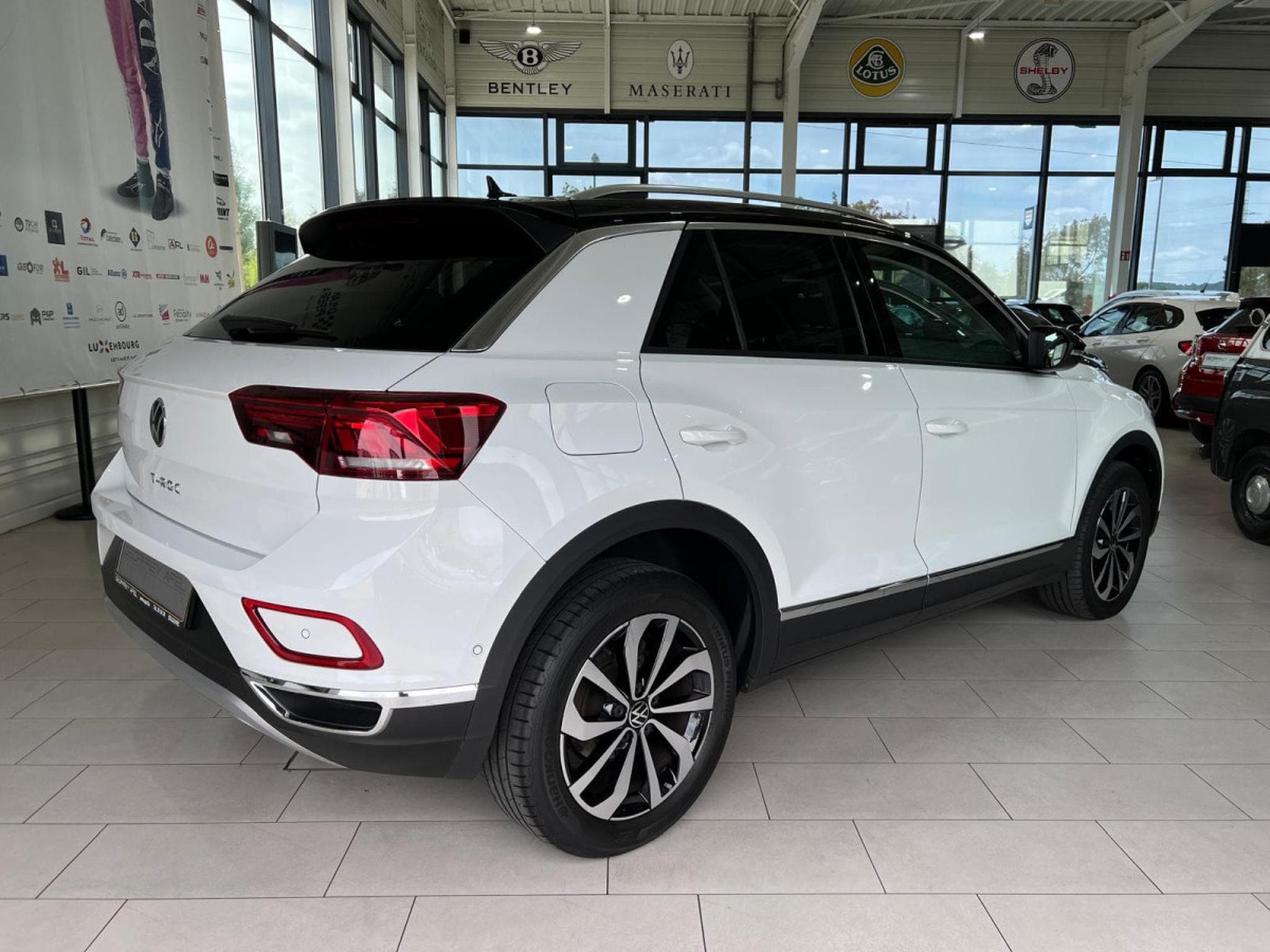 VW T-Roc 1.5 TSI 150 DSG STYLE,1 HAND,VIRTUAL,KAMERA,NAVI,CARPLAY,LED (2022) - Photo 2