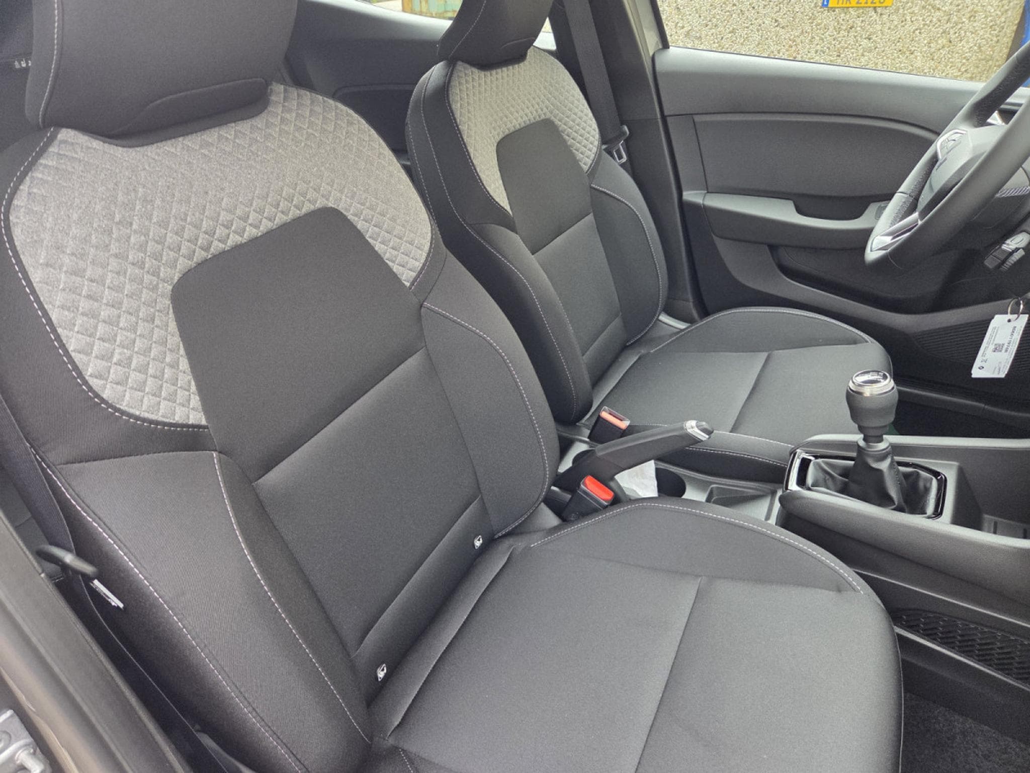 Renault Clio 1.5 Dci 100 CV Evolution Edition  (Véhicule Neuf 0 Kms) (2026) - Photo 16