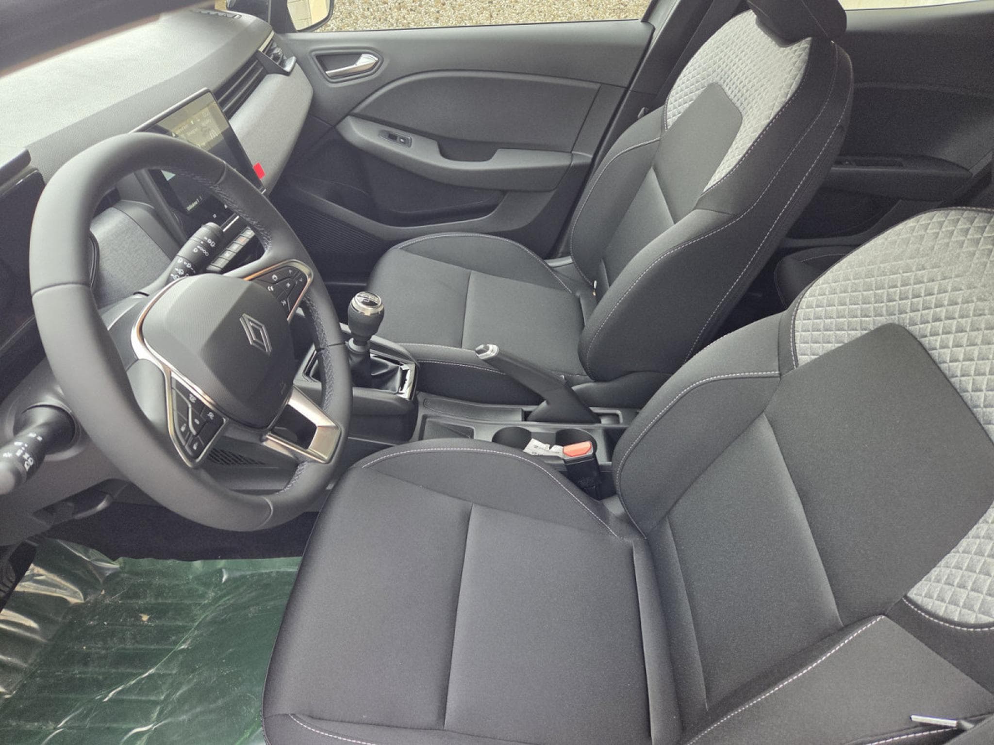 Renault Clio 1.5 Dci 100 CV Evolution Edition  (Véhicule Neuf 0 Kms) (2026) - Photo 7