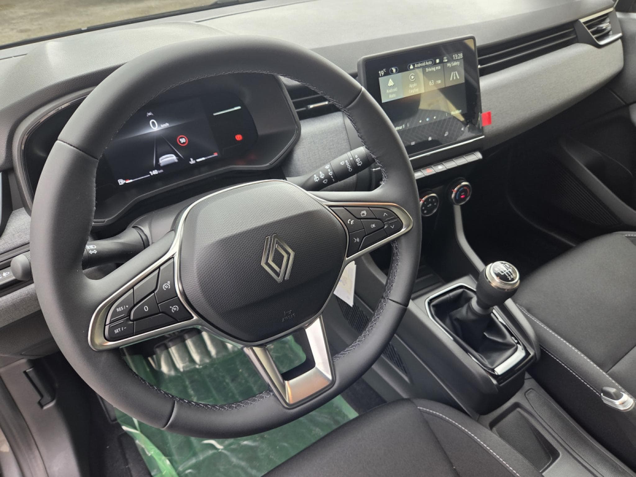 Renault Clio 1.5 Dci 100 CV Evolution Edition  (Véhicule Neuf 0 Kms) (2026) - Photo 9