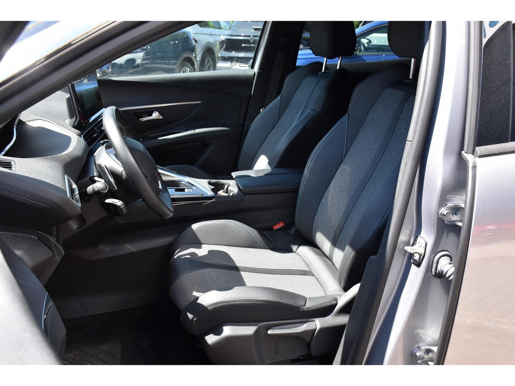 Peugeot 3008 1.6 Hybrid PHEV 180 Allure e-EAT8 ACC LANE SIDE CAM 1° MAIN (2024) - Photo 6