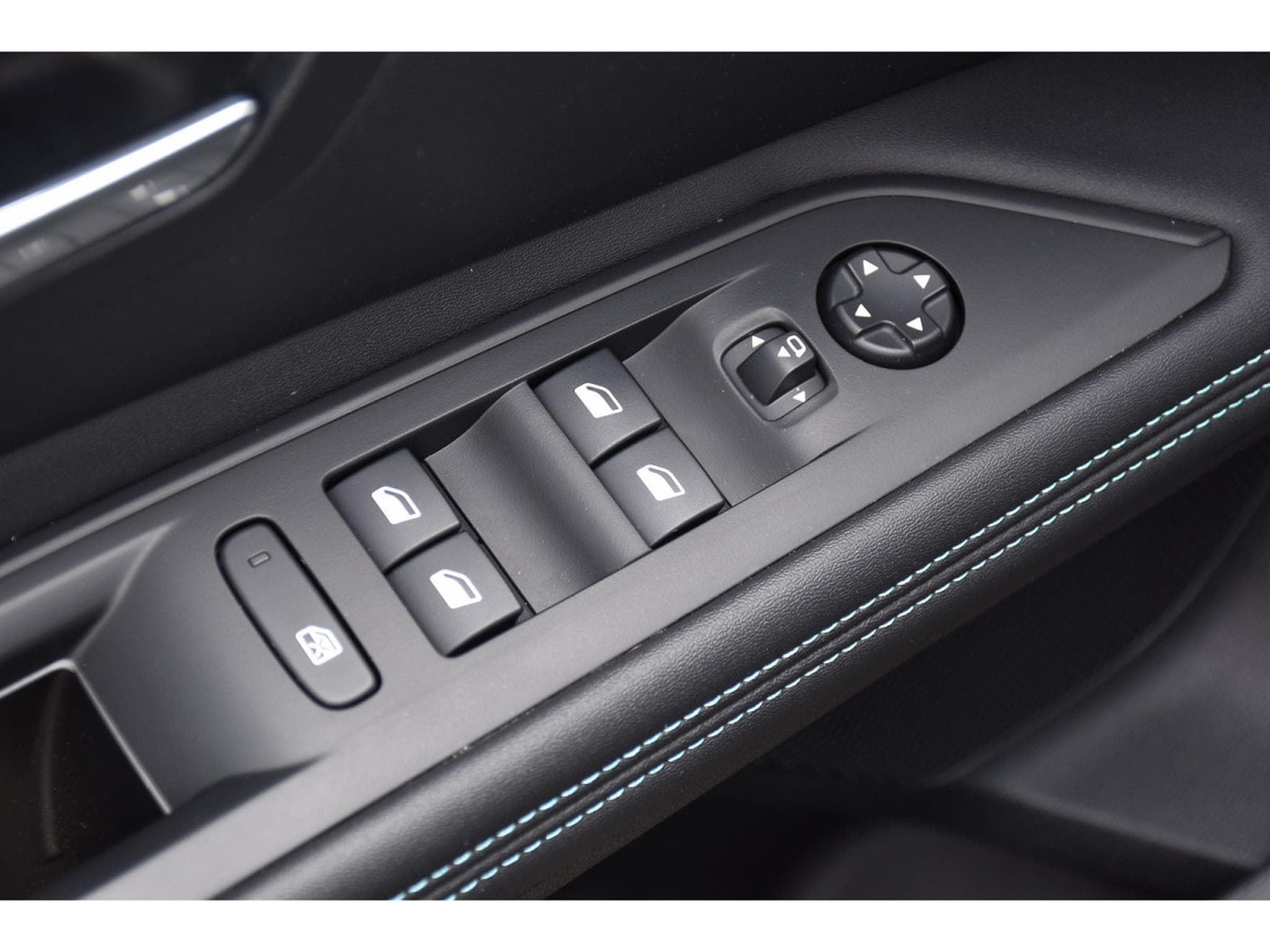 Peugeot 3008 1.6 Hybrid PHEV 180 Allure e-EAT8 ACC LANE SIDE CAM 1° MAIN (2024) - Photo 19
