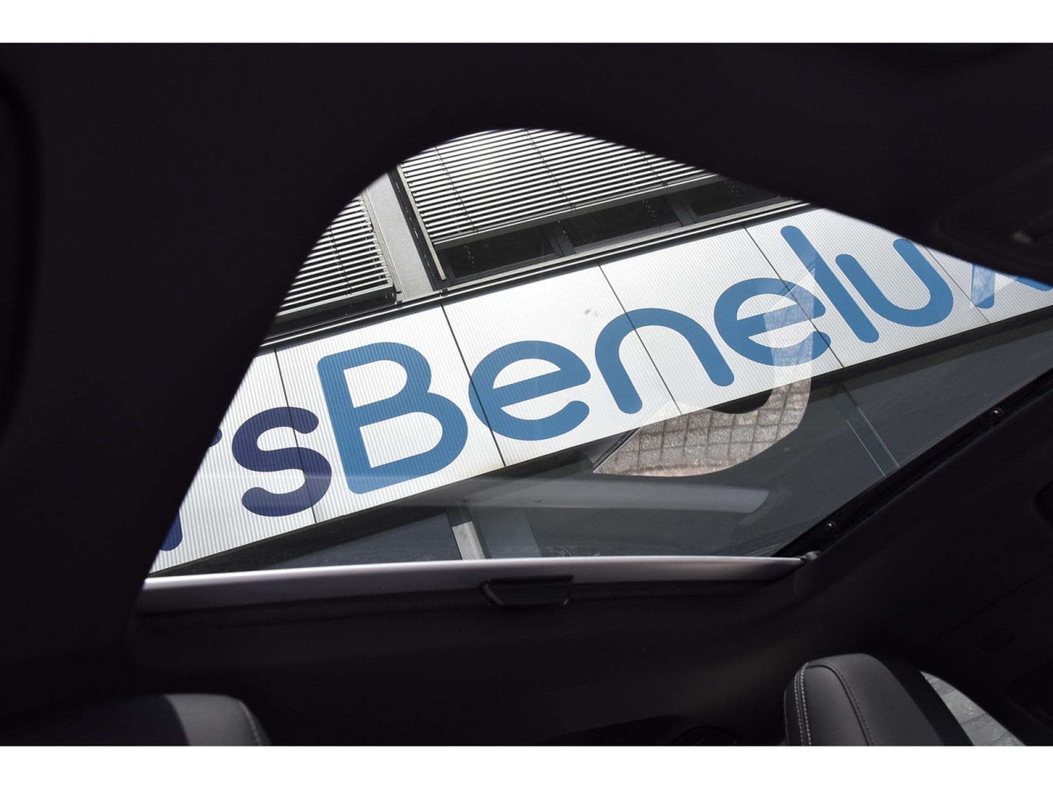 Audi A3 Sportback 35 TFSI S-Line S-Tronic PANO SONOS ACC CAM NEUVE (2025) - Photo 9