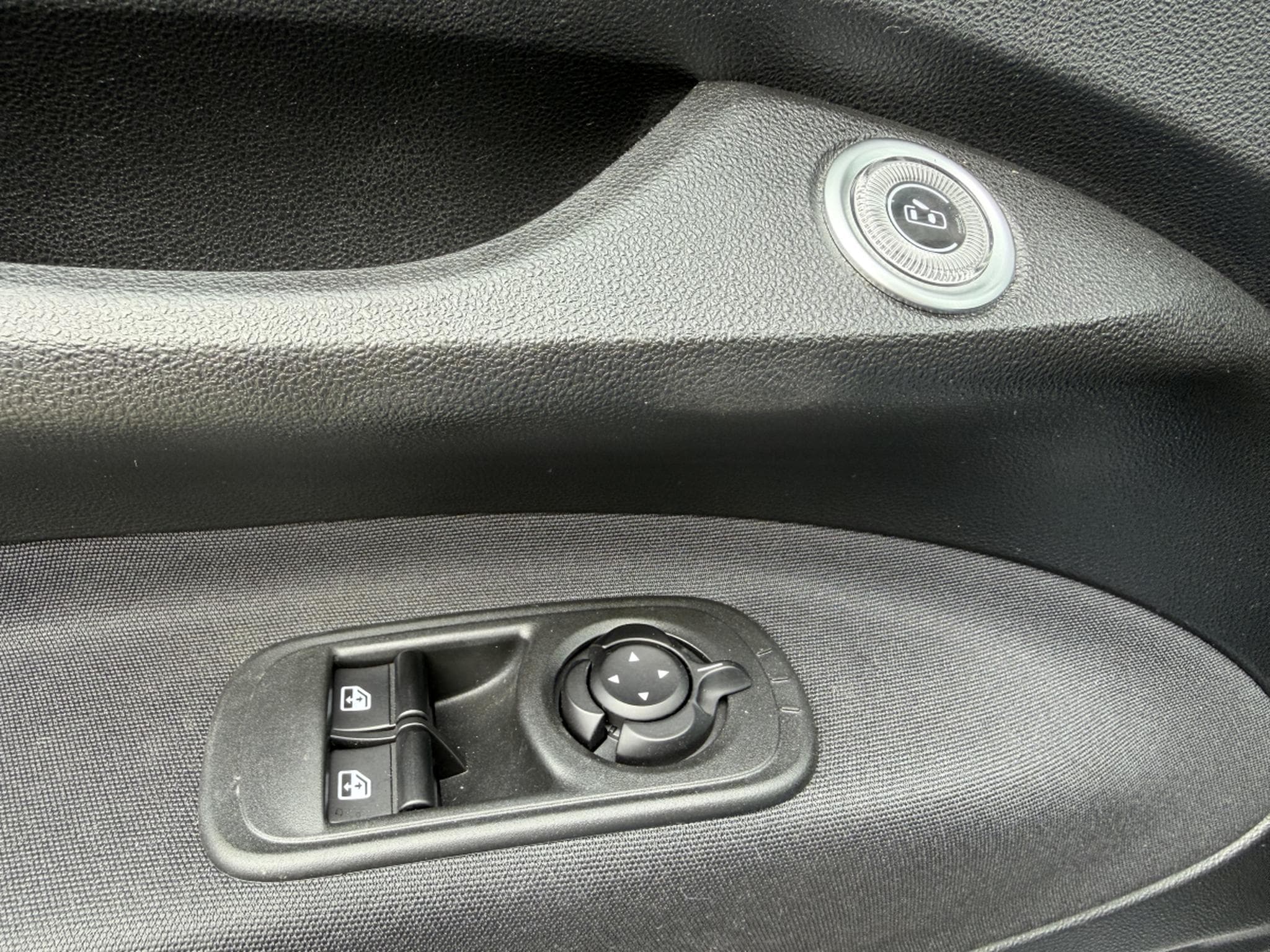 Fiat 500 42 kWh (2023) - Photo 15