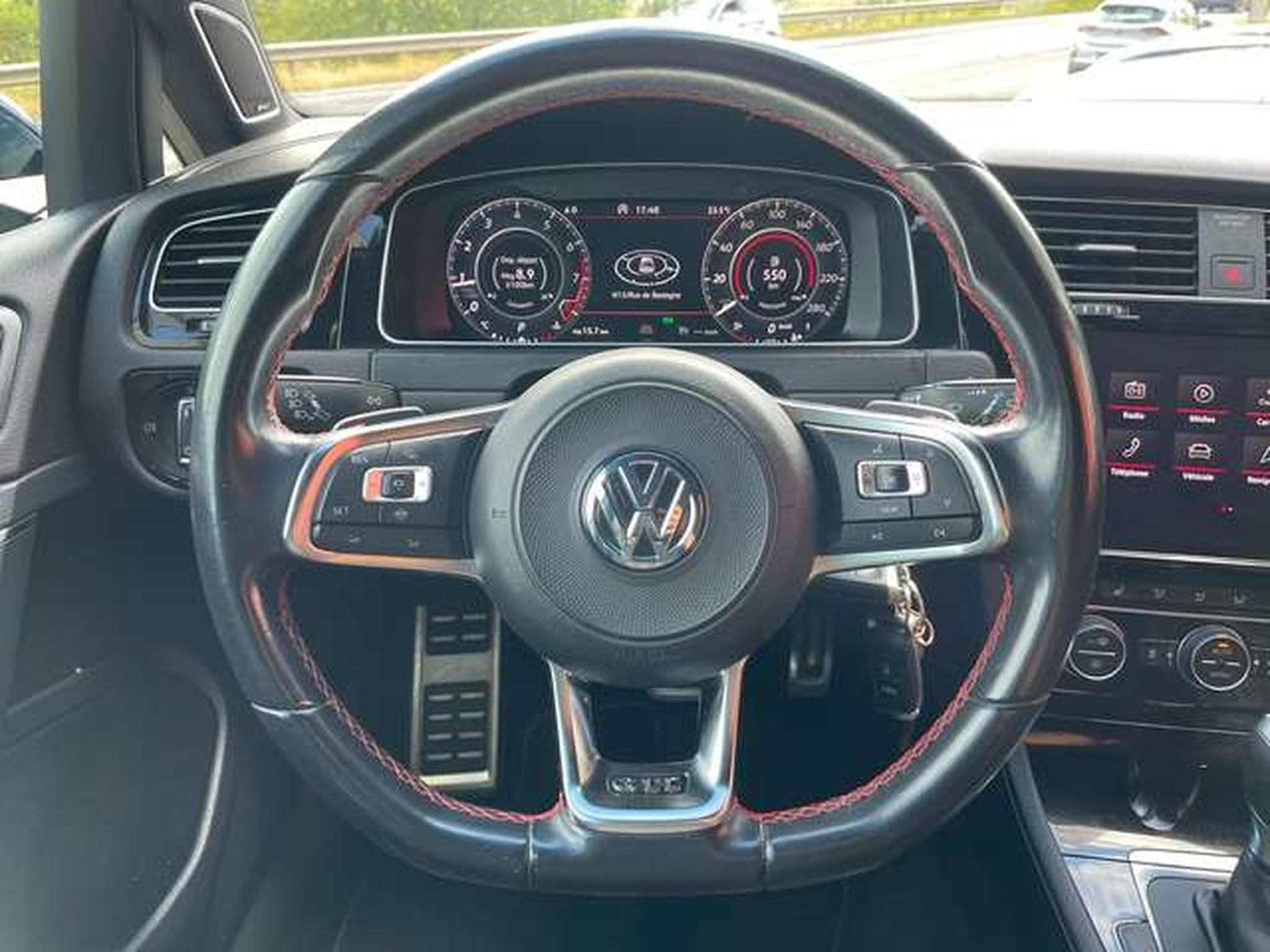 VW Golf 2.0 DSG Performance - GARANTIE JUSQU'A 36 MOIS (2019) - Photo 15