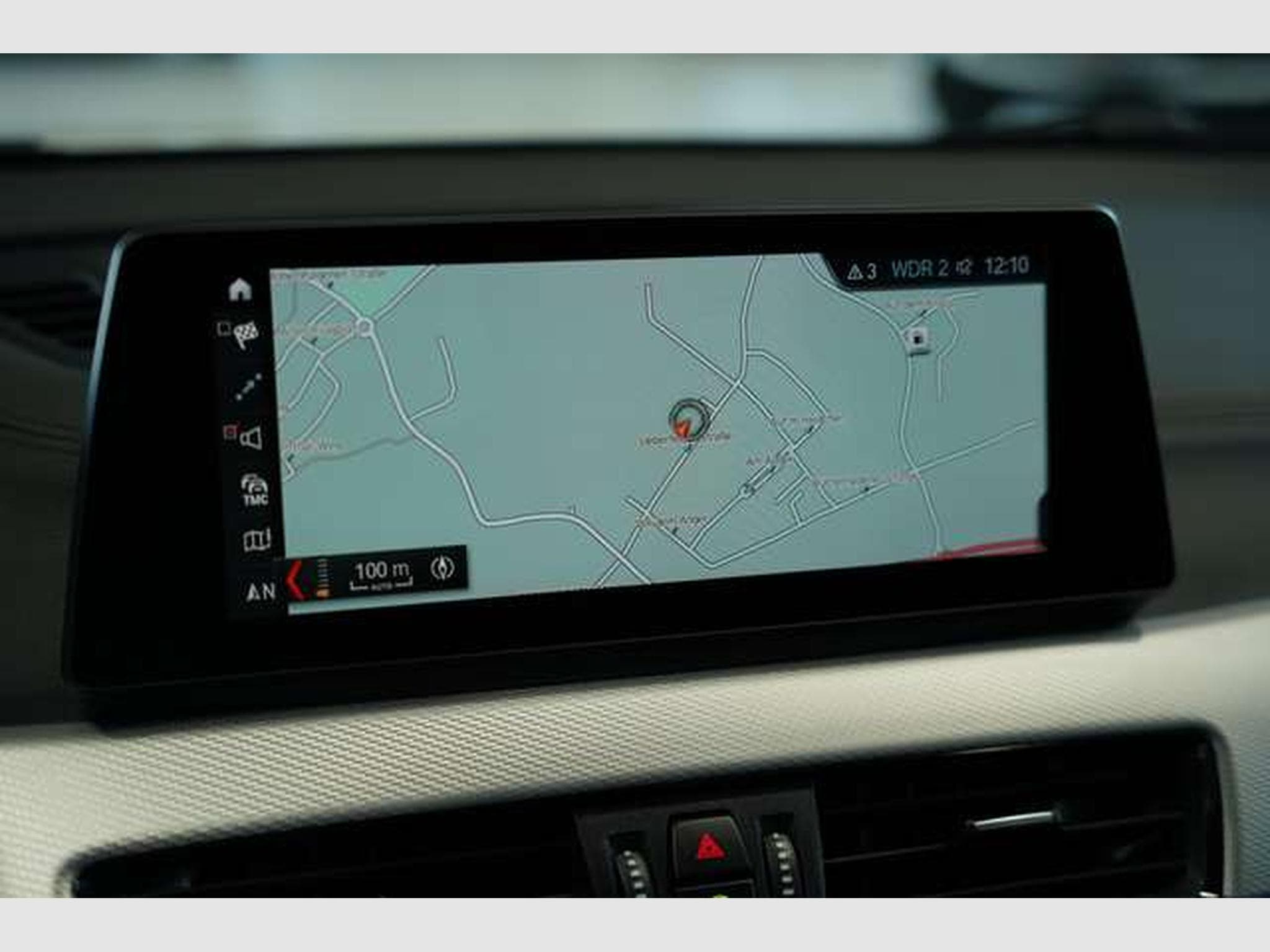 BMW X2 sDrive 18 i M Sport *Sportsitze *PDC *H&K (2019) - Photo 29