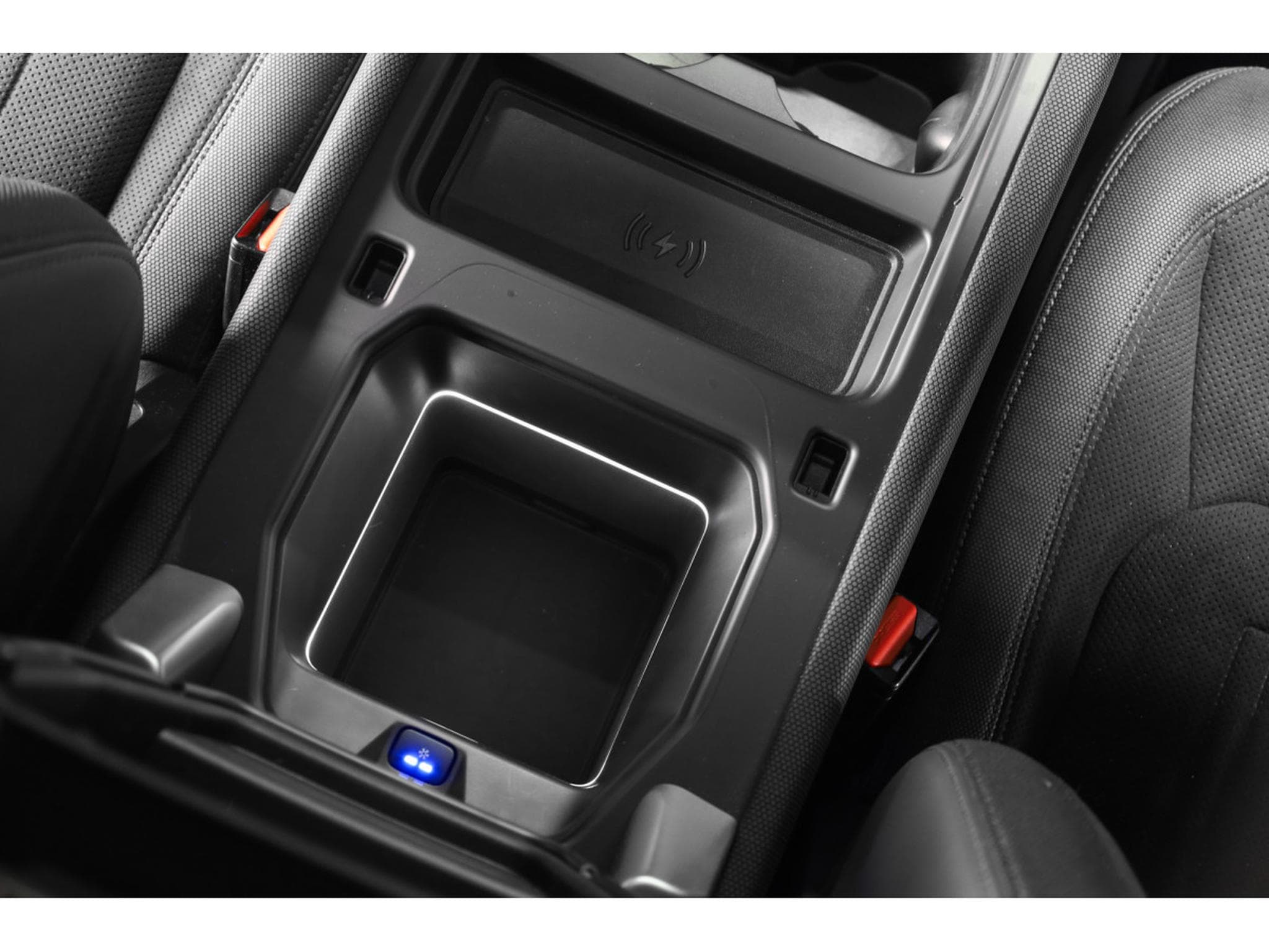 Land-Rover Defender P525 V8 CARPATHIAN EDITION (2022) - Photo 20