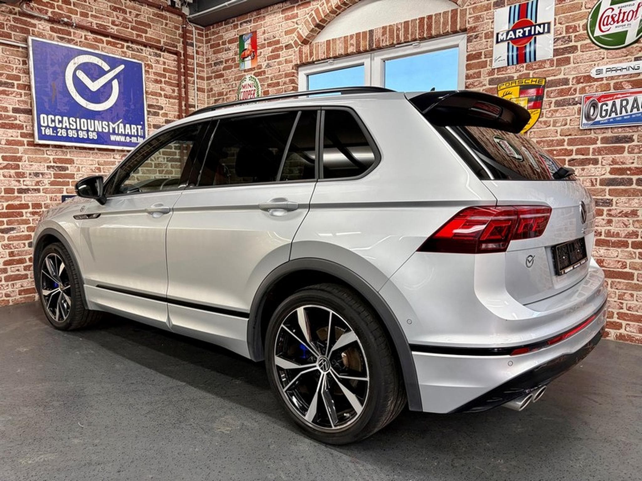 VW Tiguan Tiguan R 2.0 TSi 320cv Auto 4x4/Cuir/ToitO+P/ACC (2023) - Photo 2