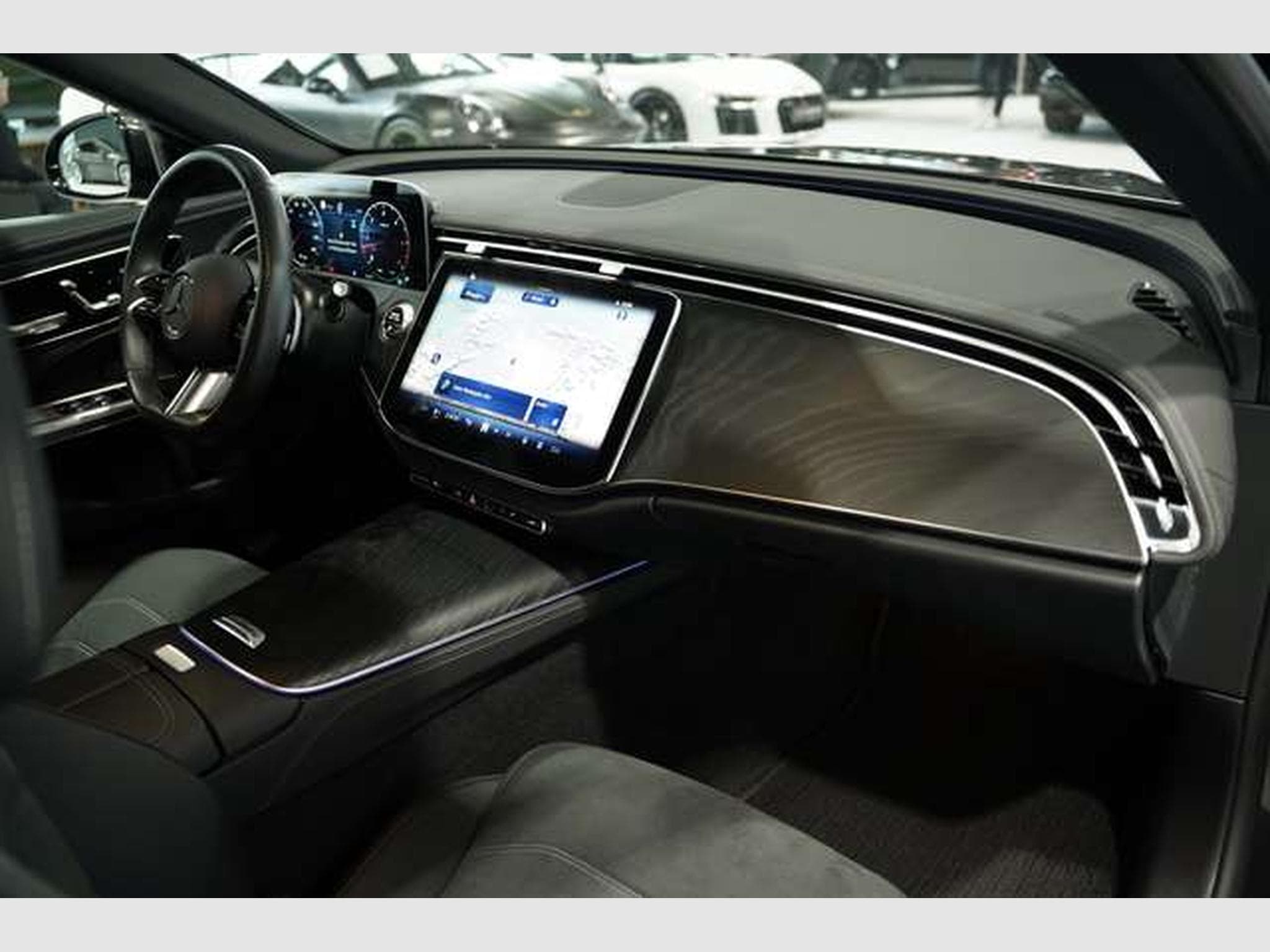 Mercedes E 220 d T AMG Line Advanced Plus 1.H *Pano*MwSt. (2025) - Photo 17